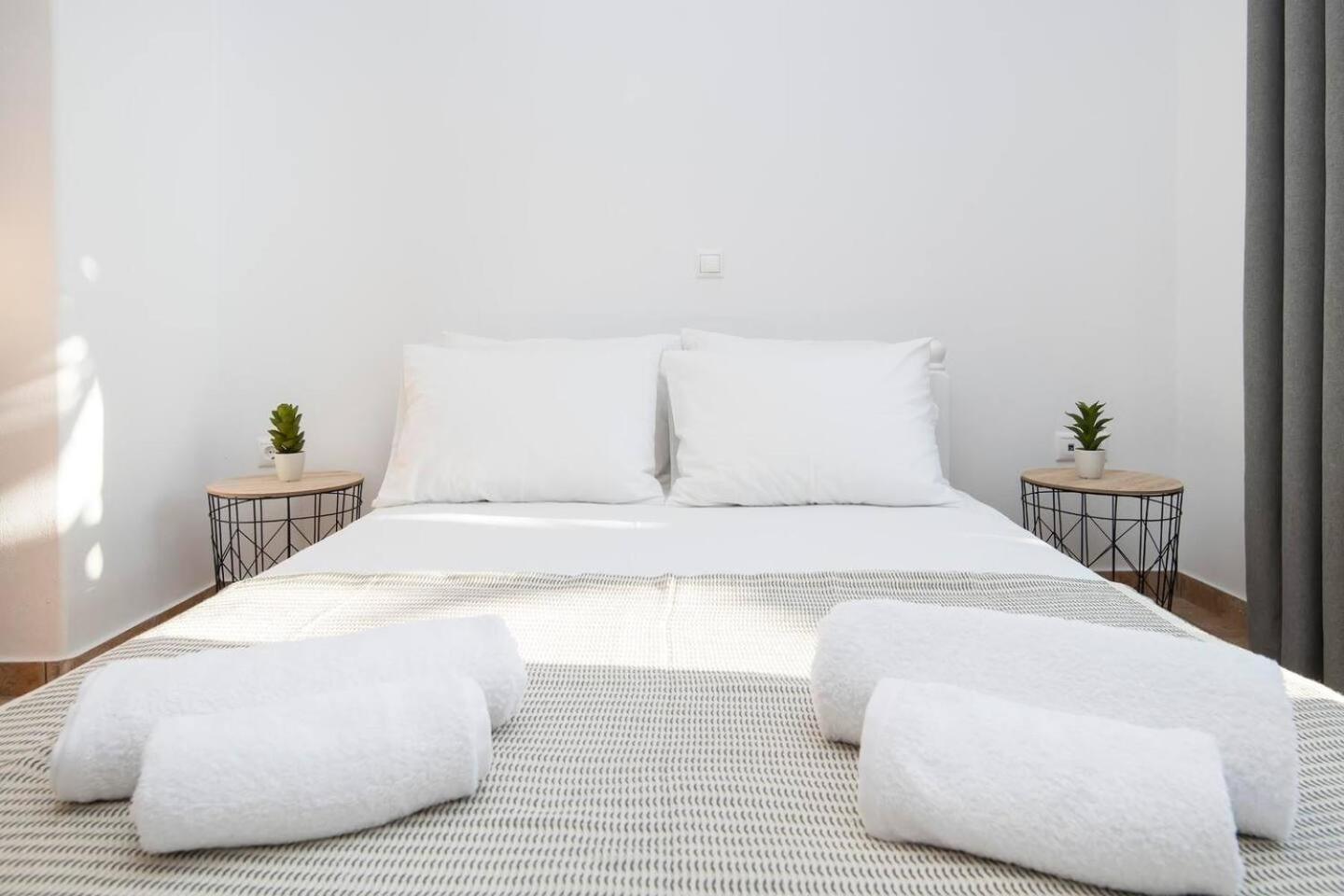 Zoe & Zen Collection * Parikia (Paros)