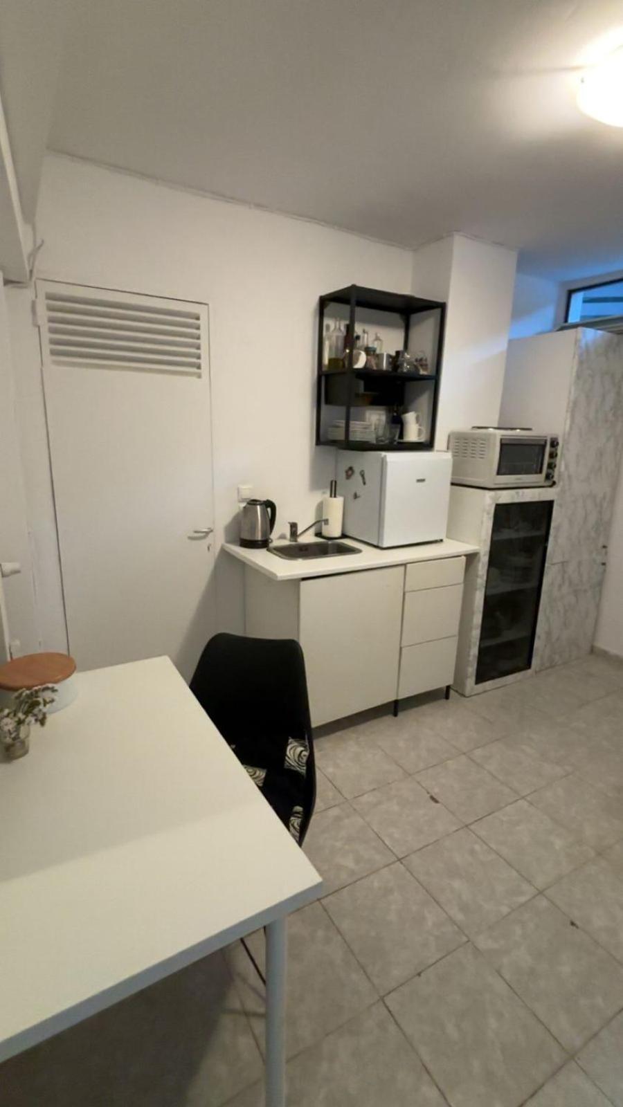 Ping Pong Flat Studio * Athens