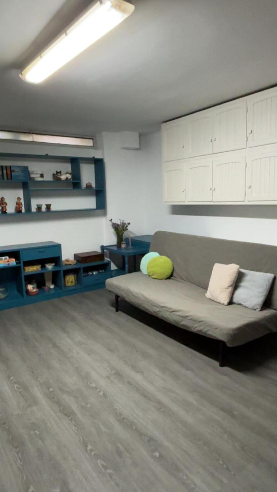 Ping Pong Flat Studio Apartment