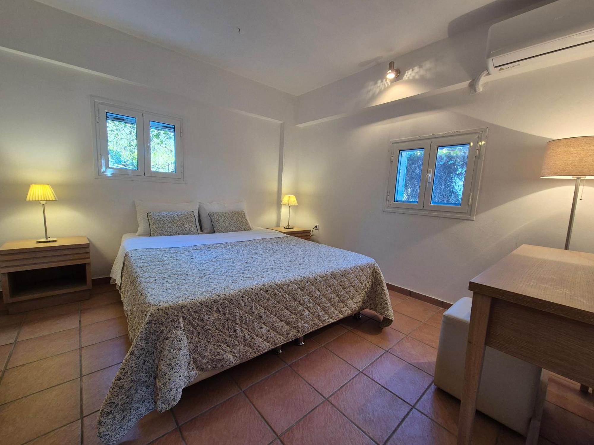 Corfu Sea Front Apartment,the Nest Ii