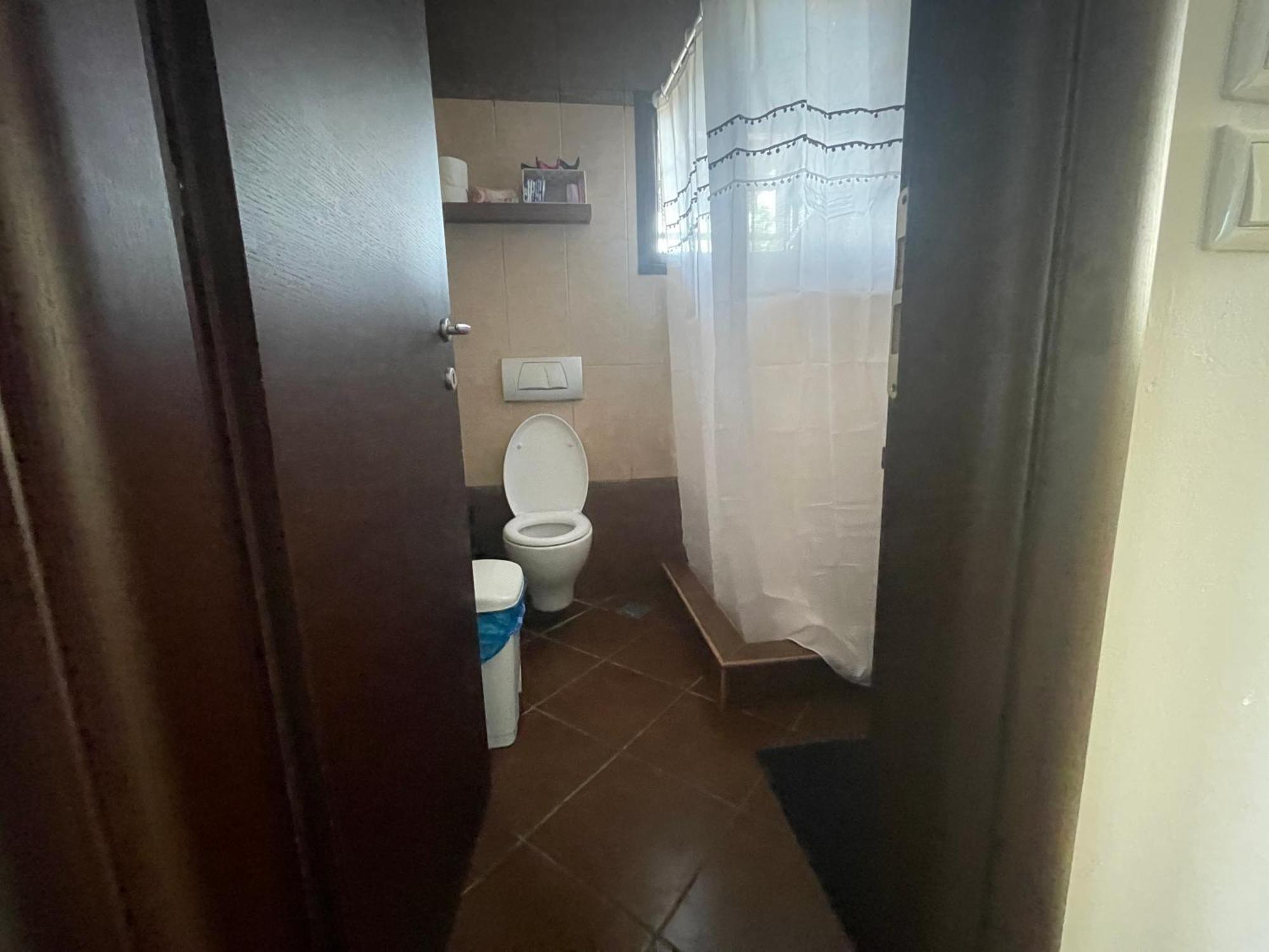 Dalla Apartment
