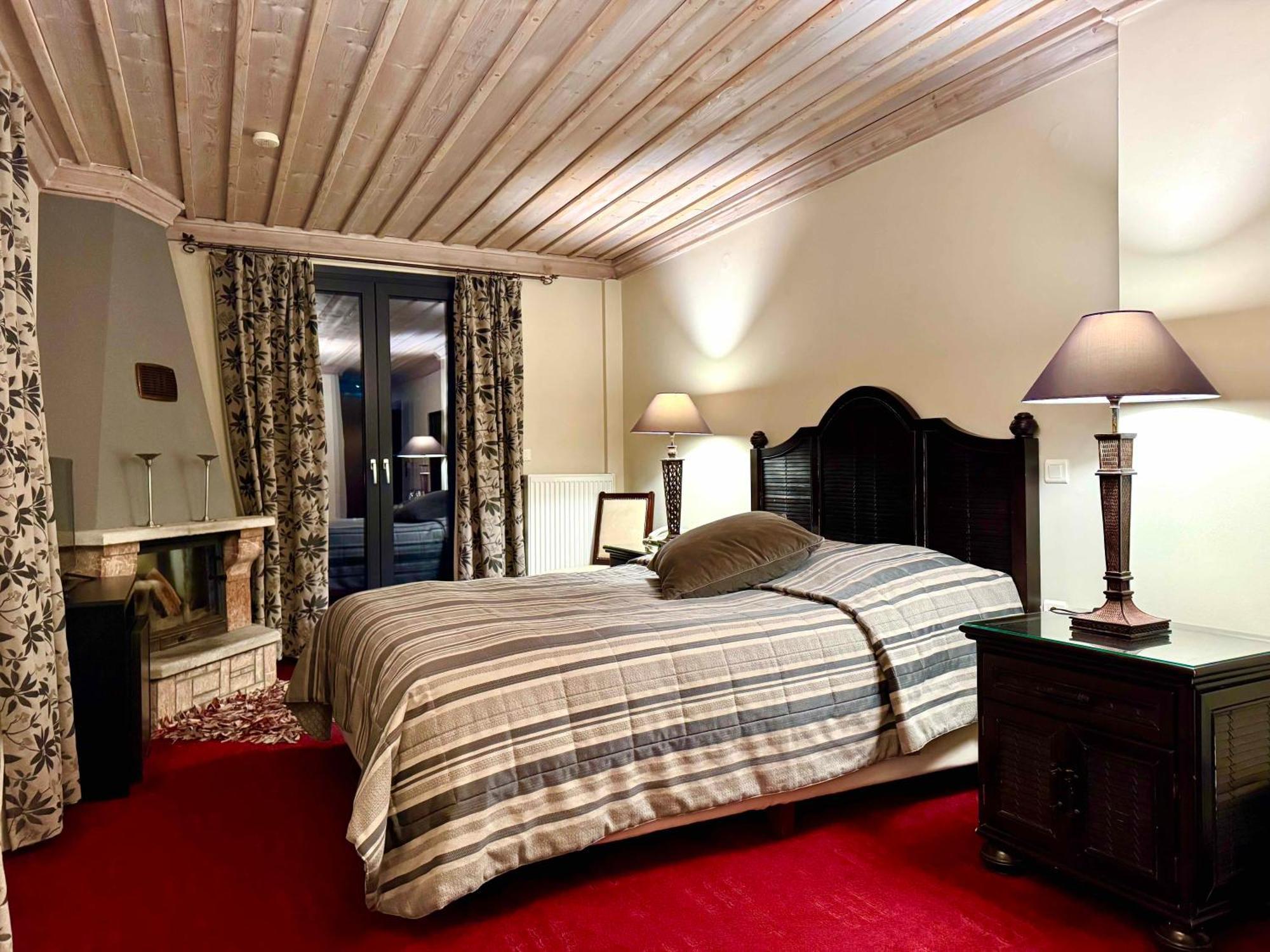 Boutique Skamnos Hotel