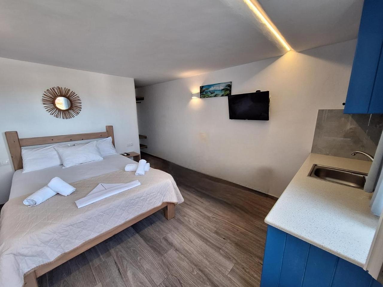 Aparthotel Alexandros Mykonos Klouvas