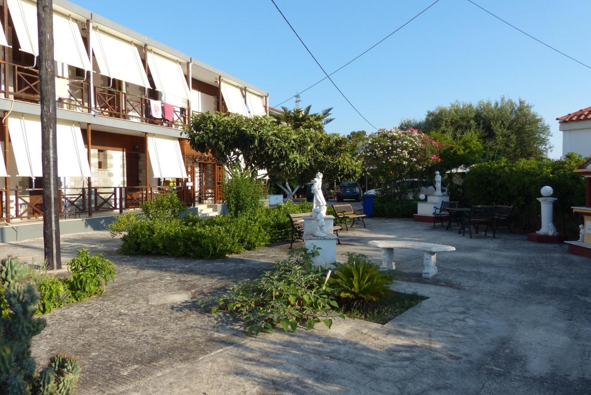 Circe Pansion Apartment *
