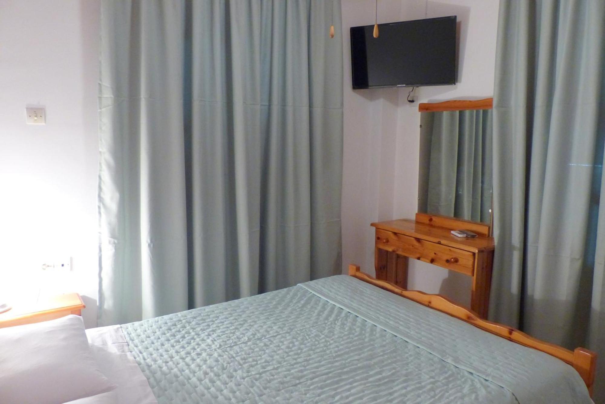 Circe Pansion Apartment Lixouri