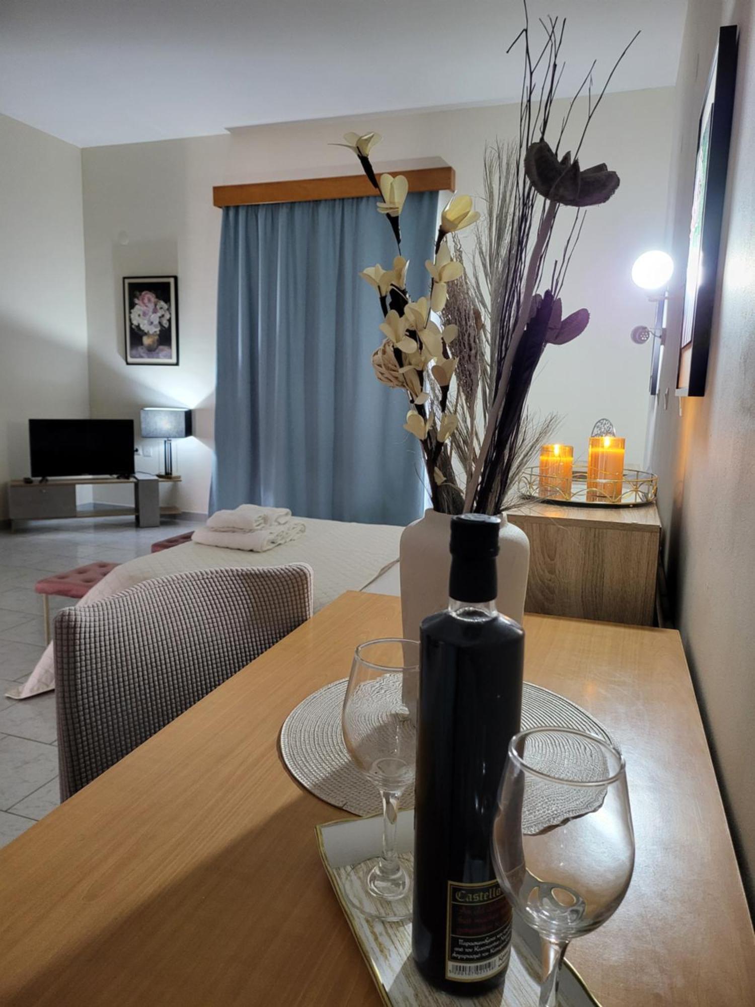 Pyrgos Hotel Apartments 2*