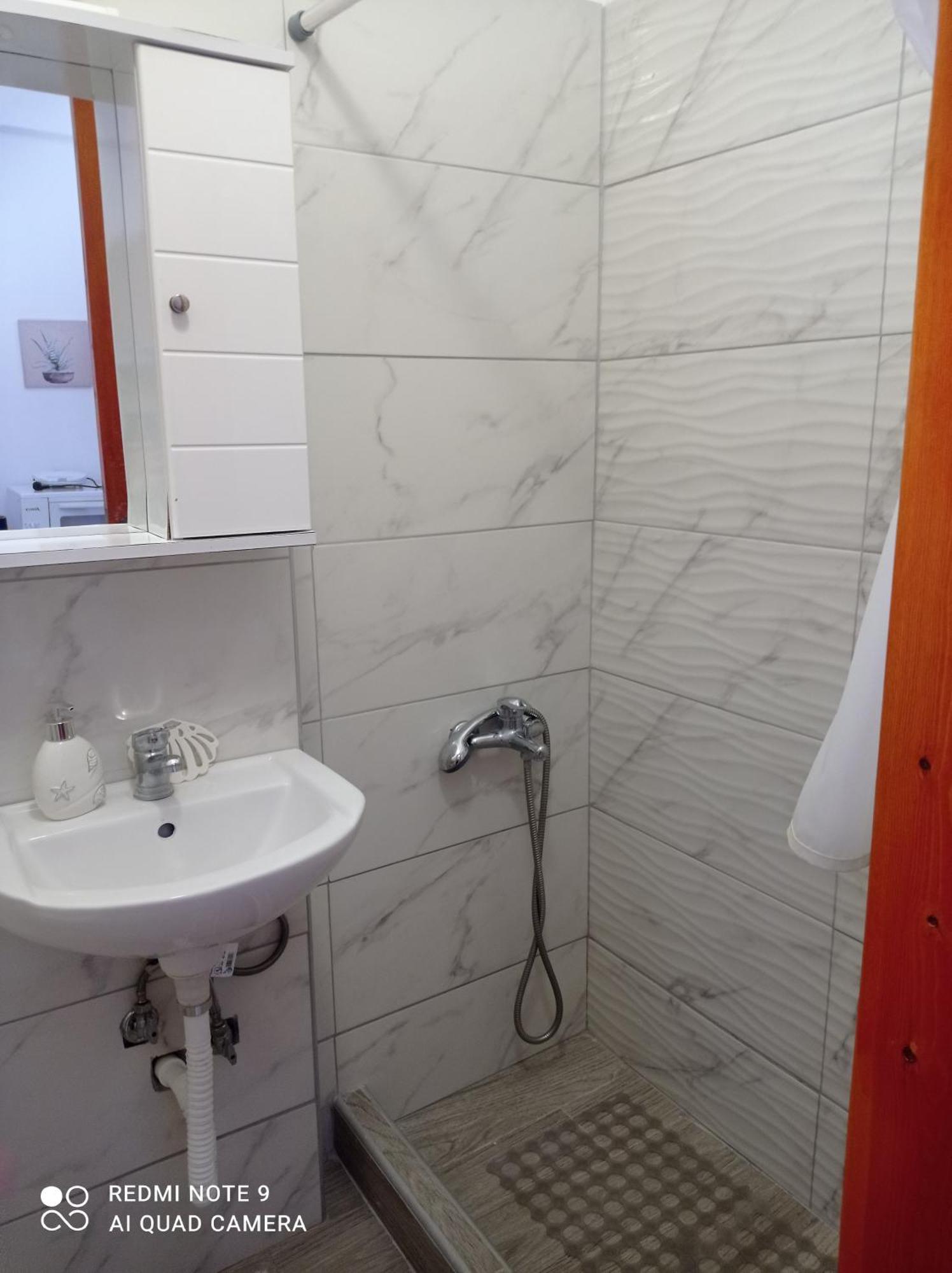 Apartment Kandilari