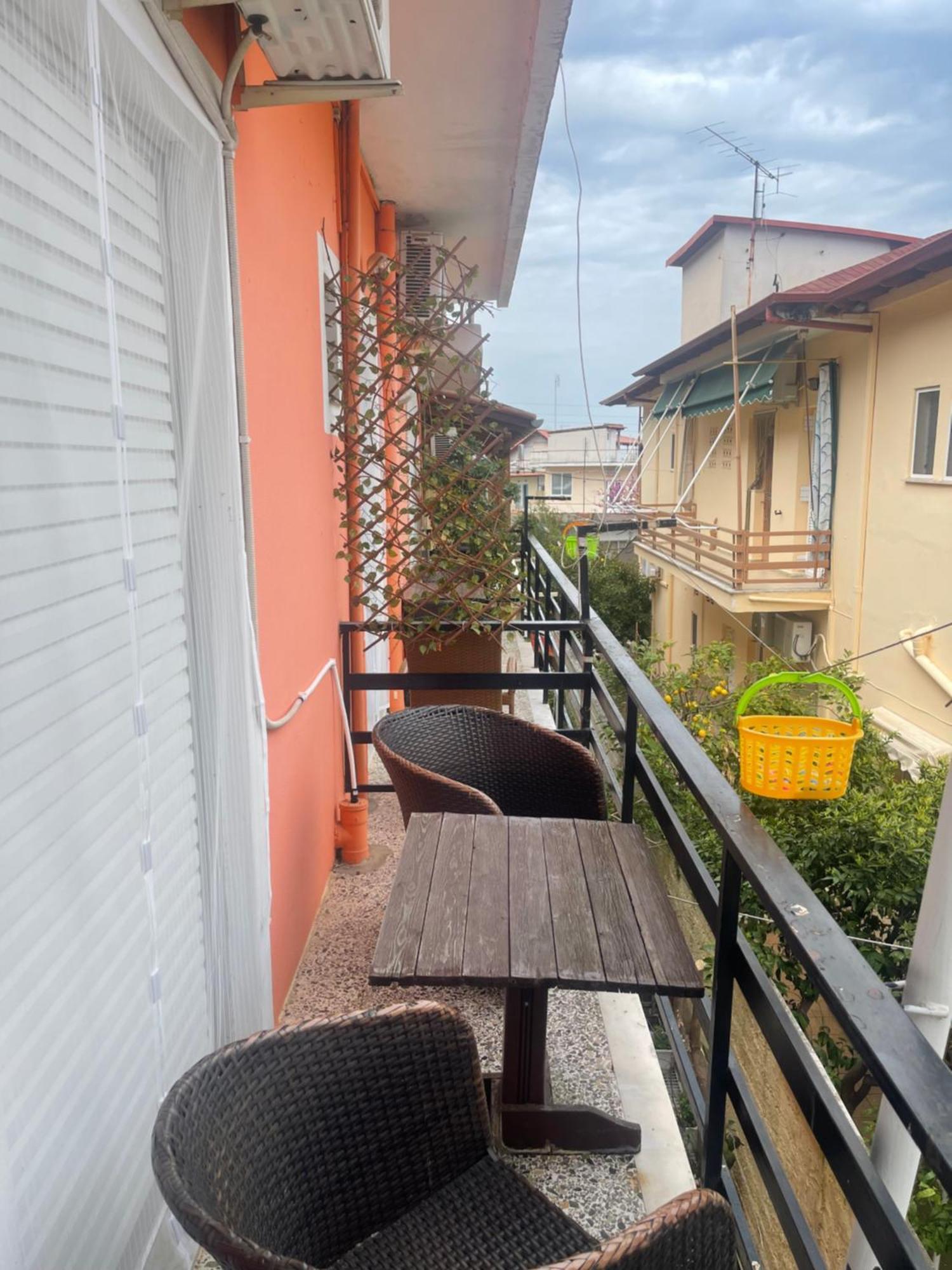 Pislis Guest house *