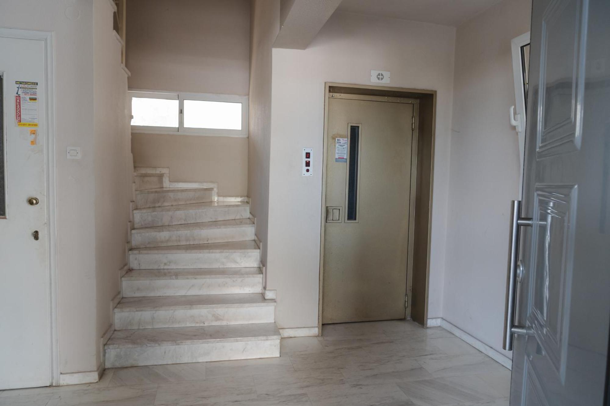 Sea View Apartment Chalkida