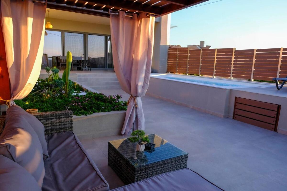 Blue Velvet Coast Luxury Villa *