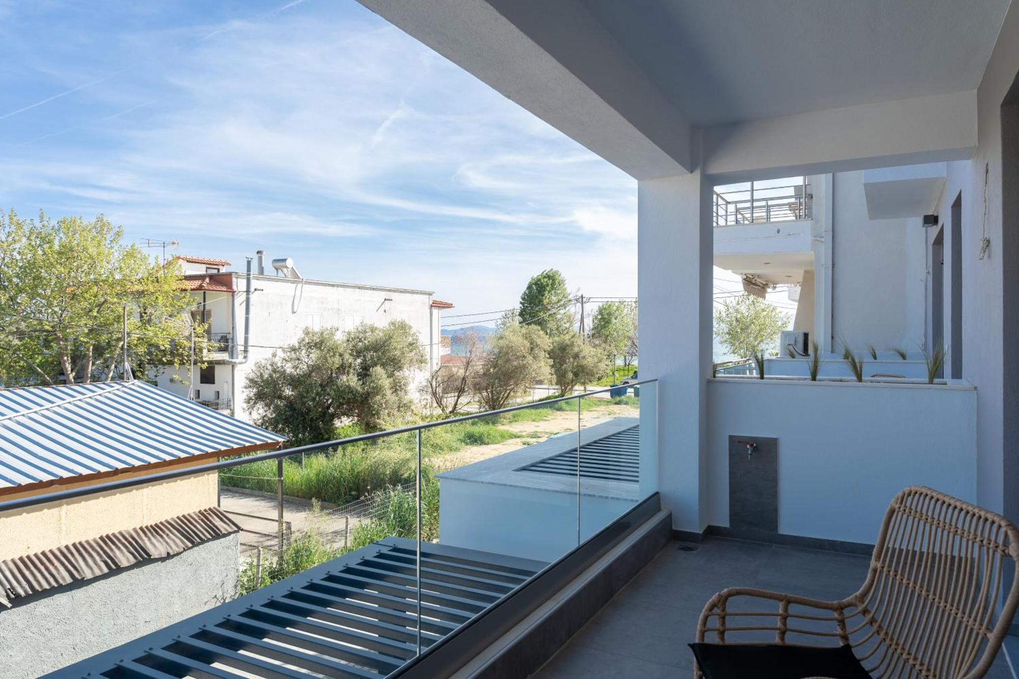 Kleoniki & Irida Residential Complexes *