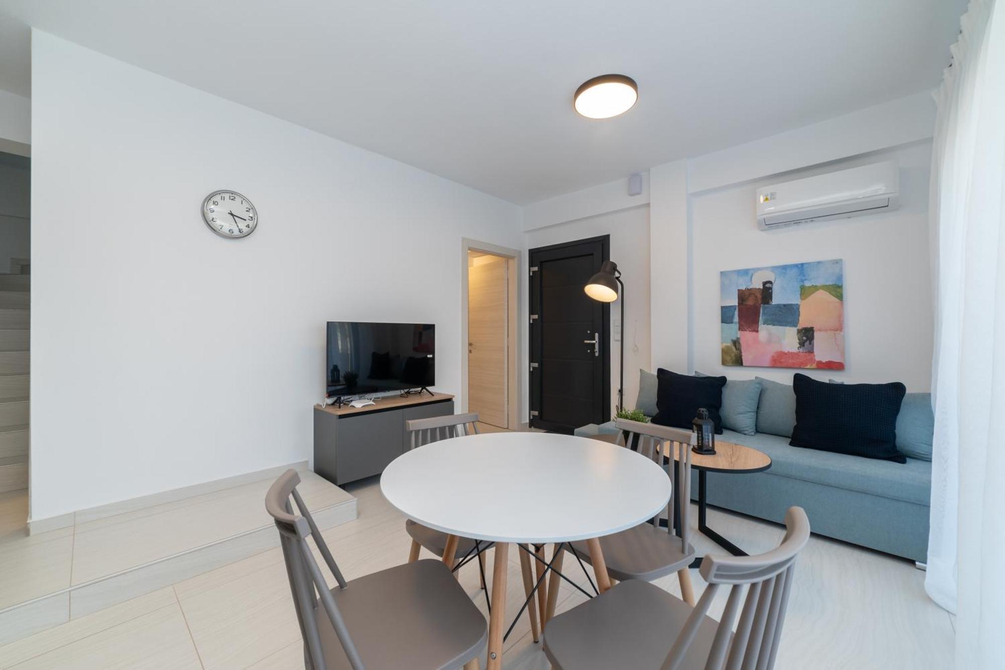 Apartment Kleoniki & Irida Residential Complexes Ofrinion