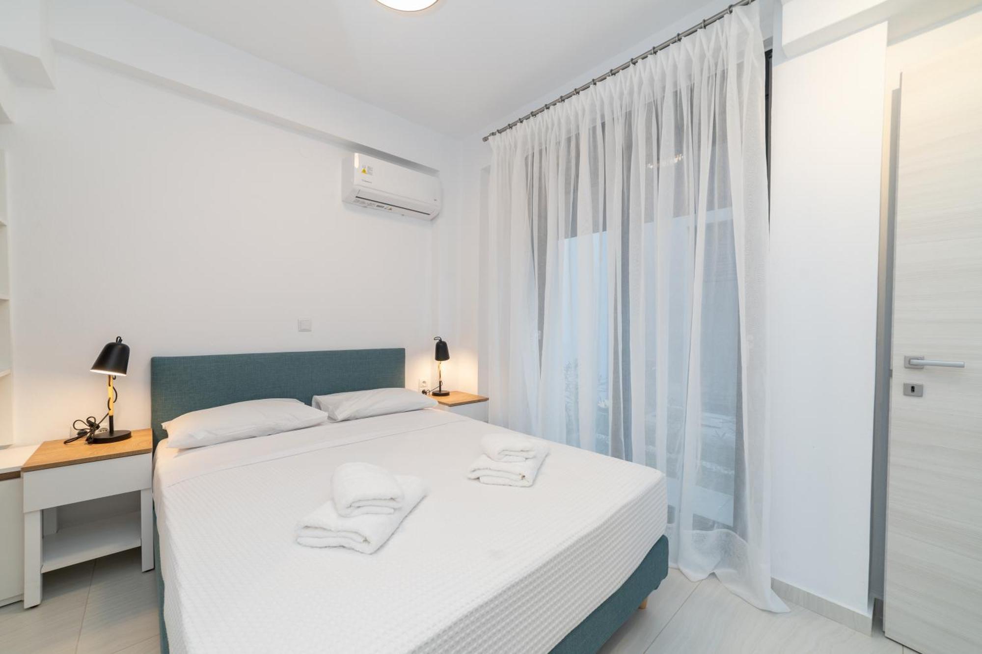 Kleoniki & Irida Residential Complexes Ofrinion