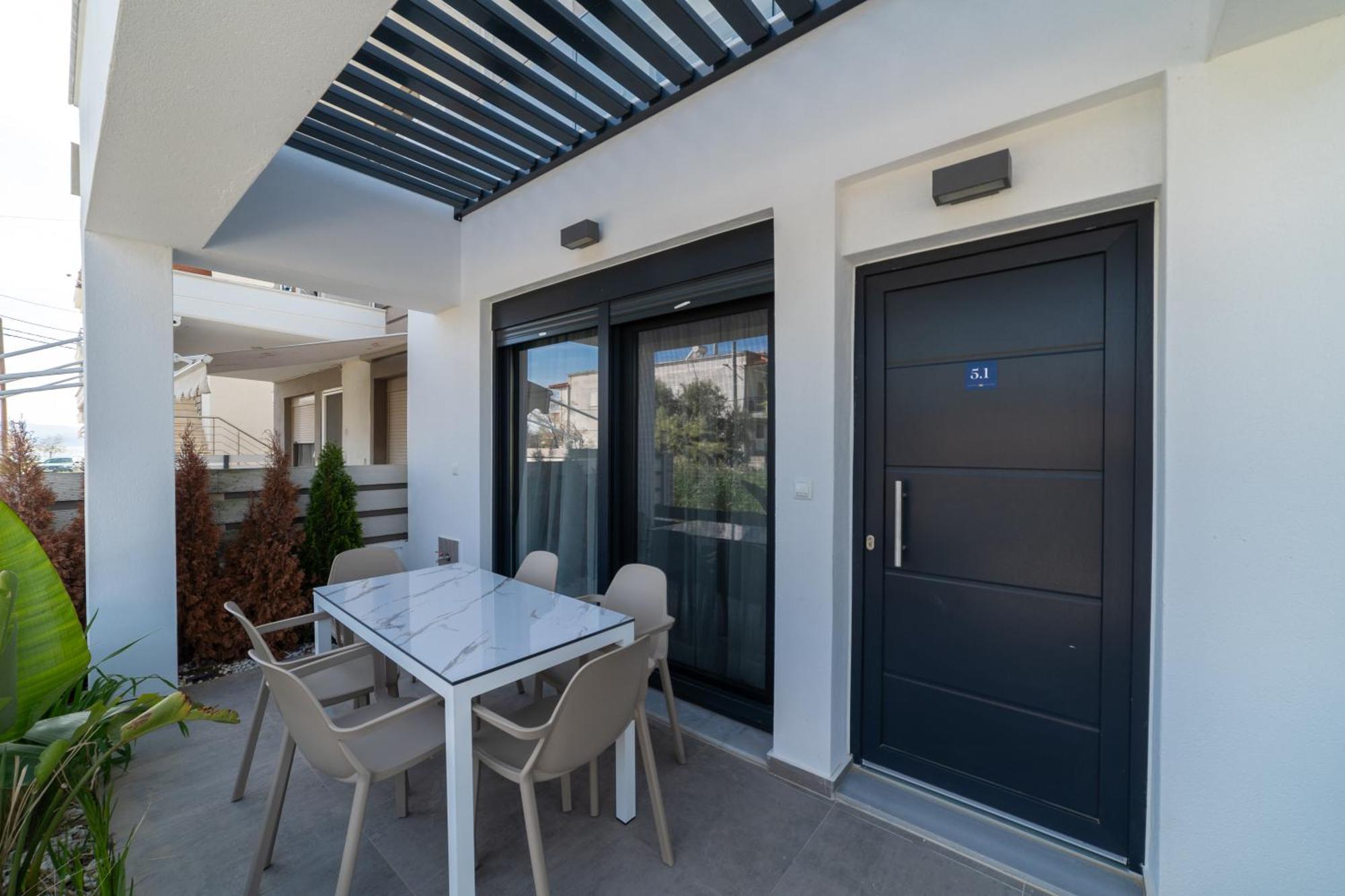 Kleoniki & Irida Residential Complexes Apartment