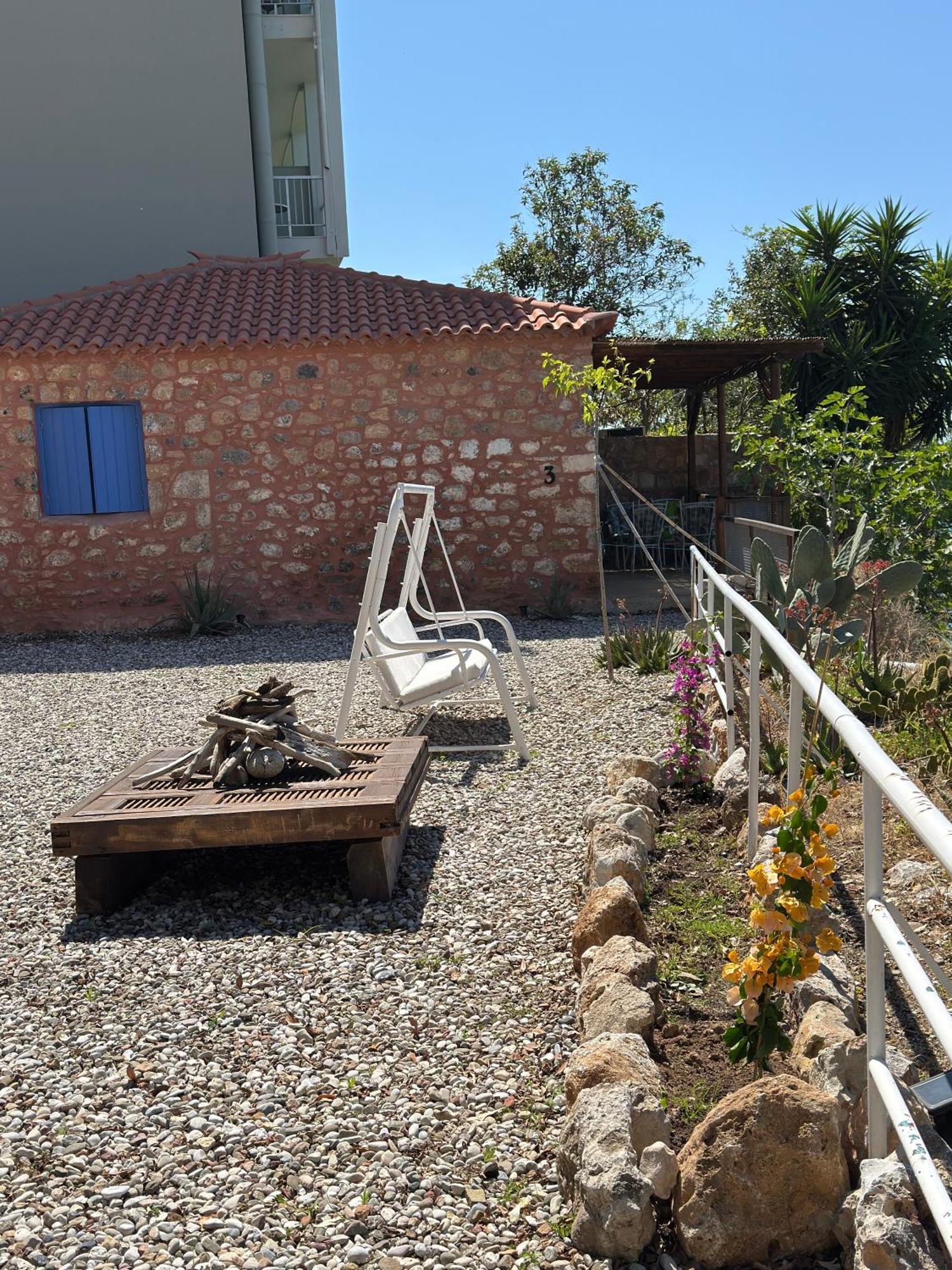 Apartment Rocksecret Edge Kalamata