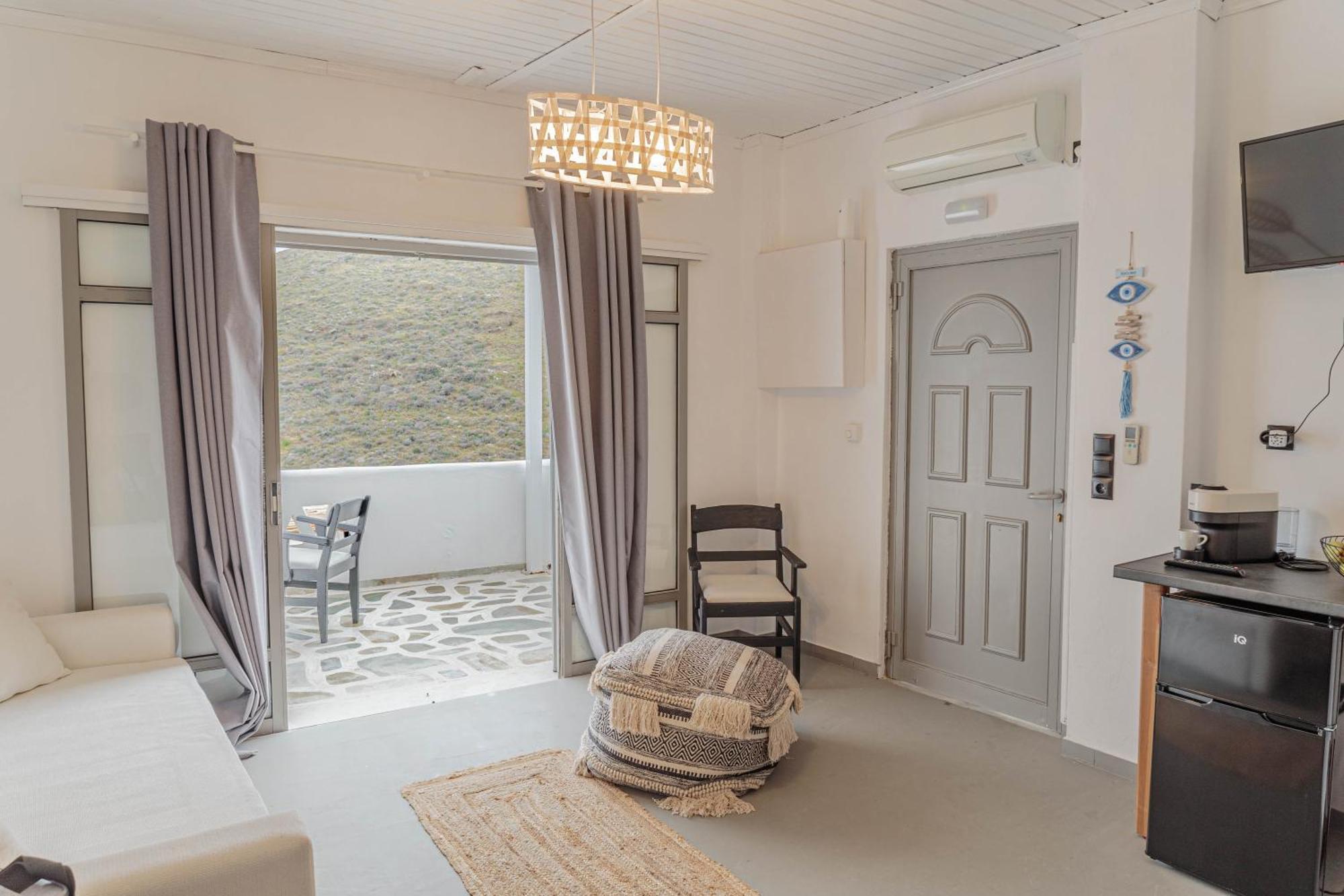 Merichas Sea View Apartment