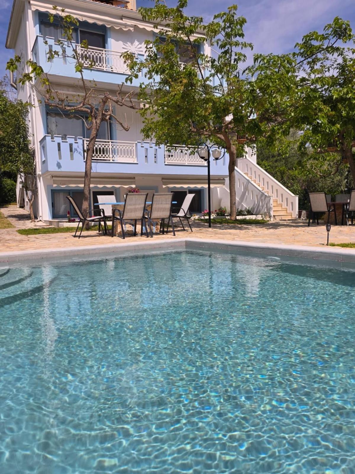 Garden And Sea Lefkada Villa *