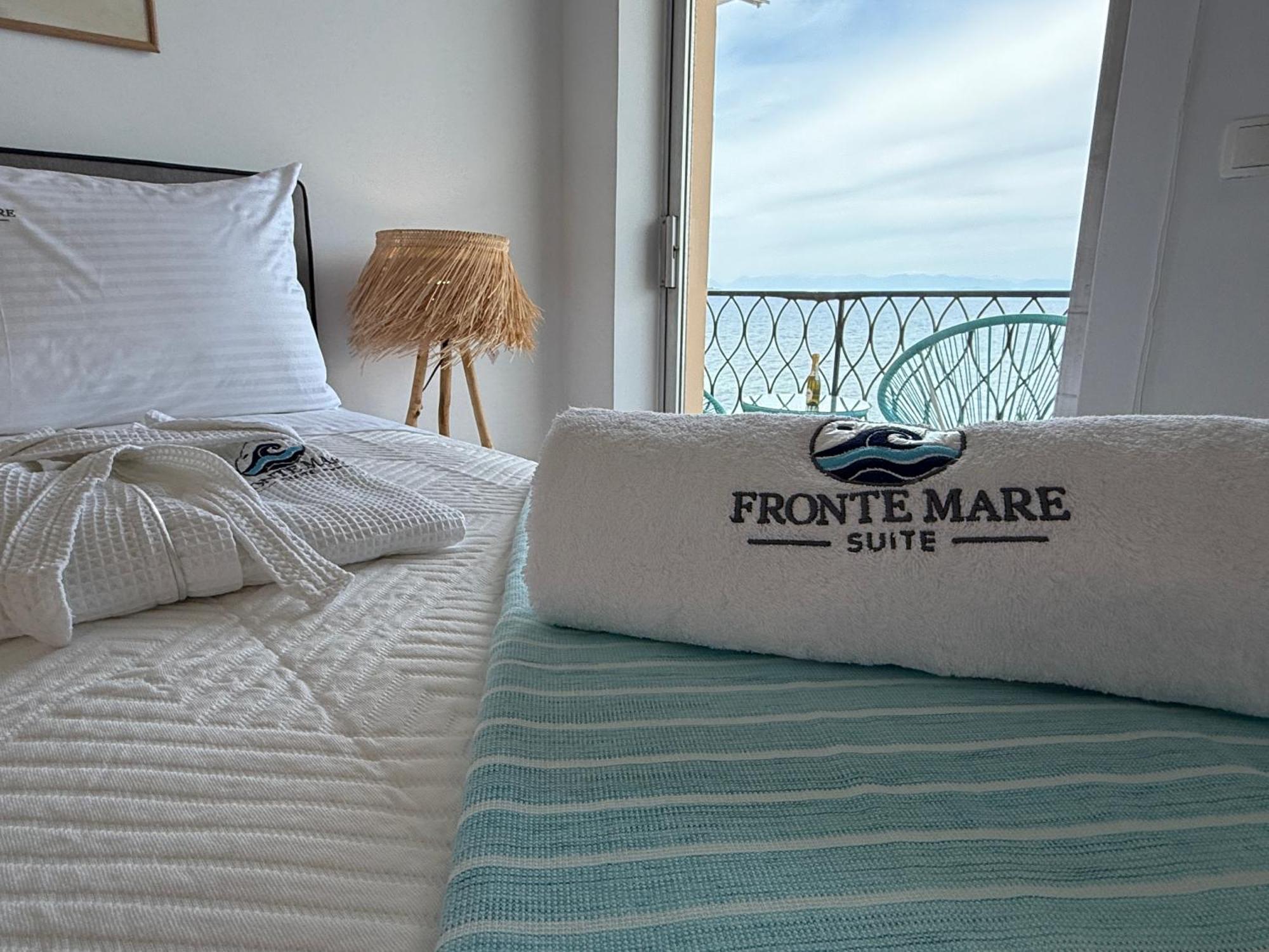 Apartment Fronte Mare - Sea Front Luxury With Private Patio