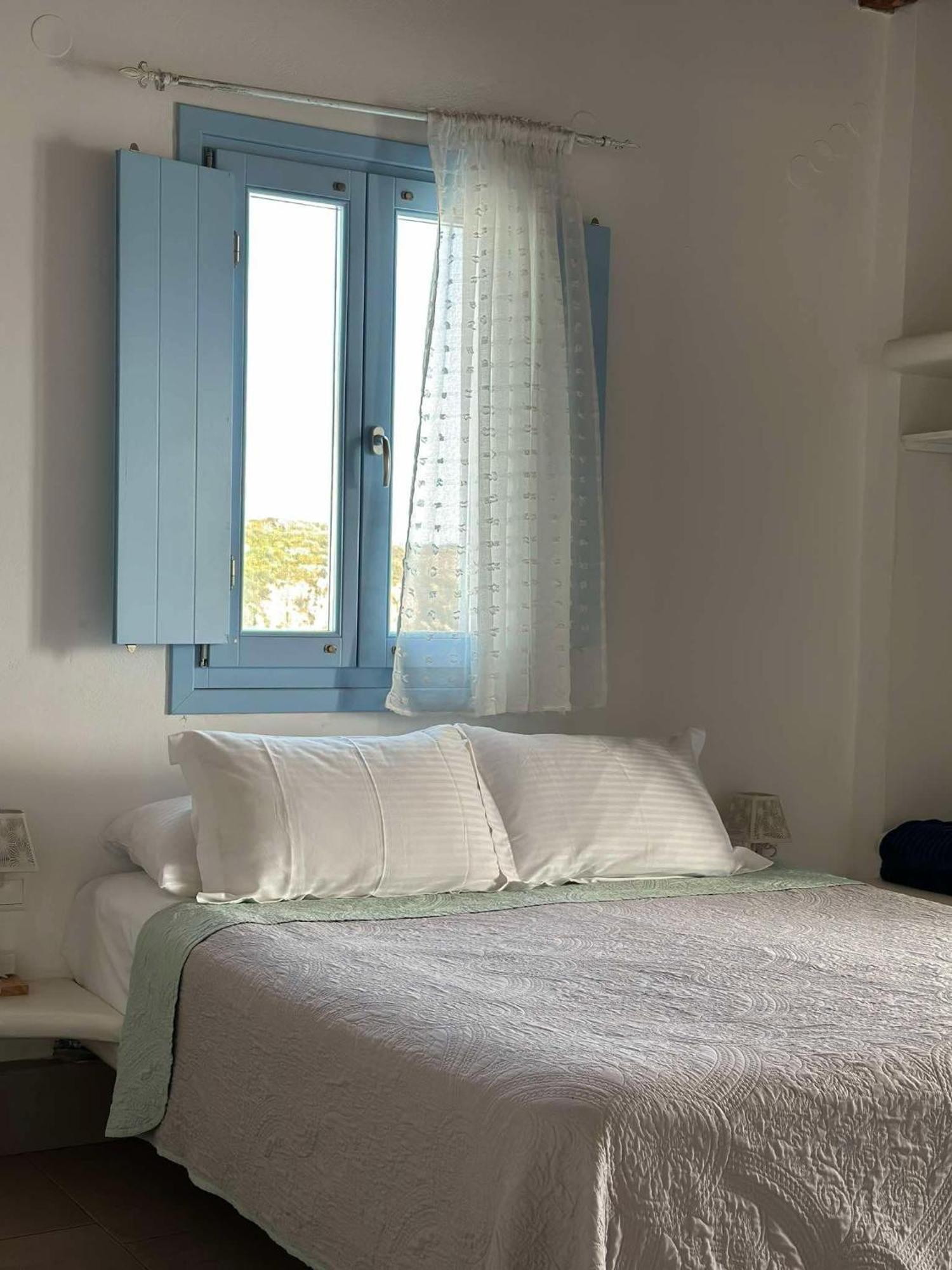 Betty Apartment Plaka (Milos)
