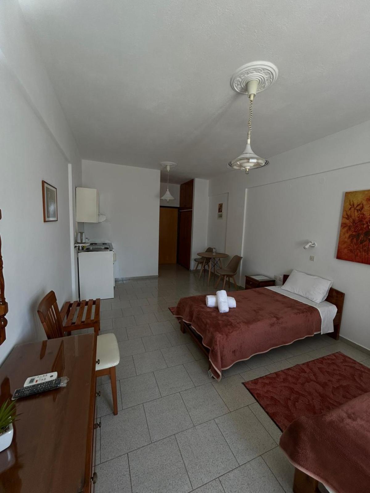 Smalis Apartment *