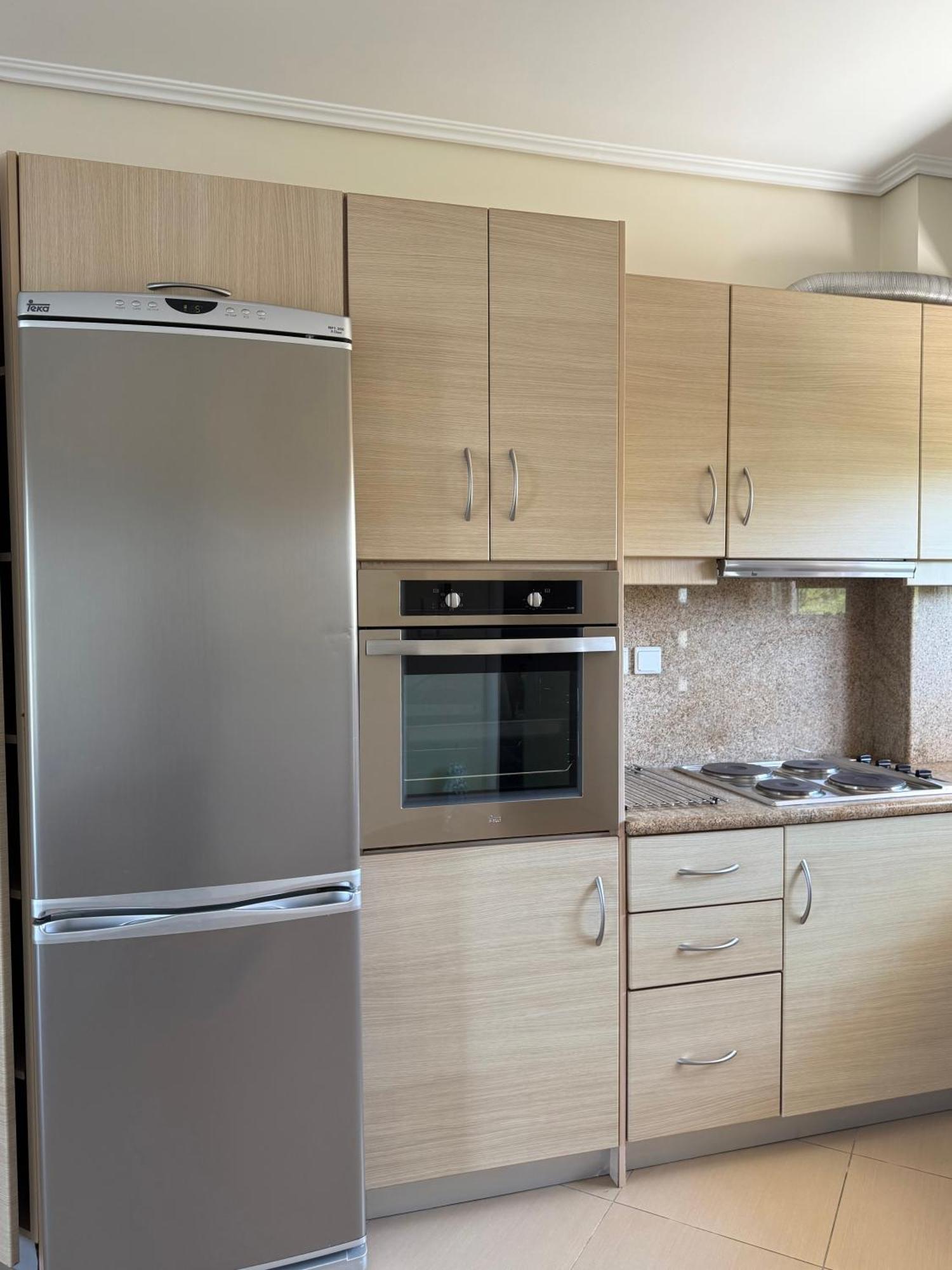 Apolonio Evia Aparthotel 4*
