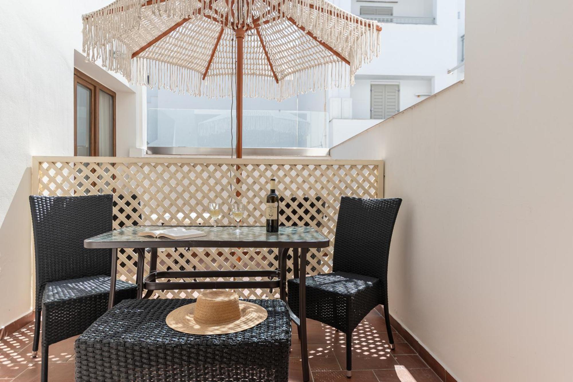 Kallisti Apartment