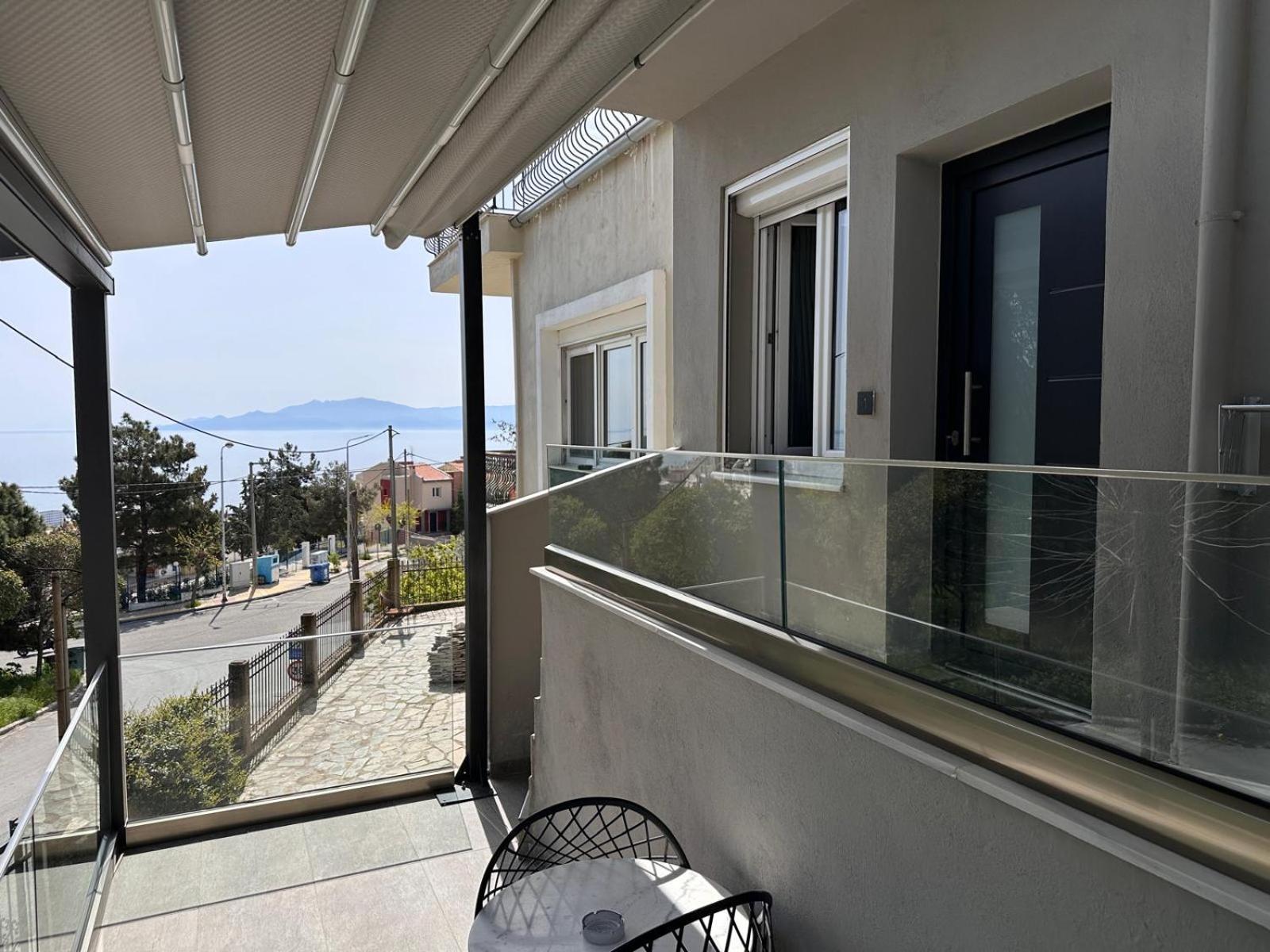 Blue View Apartment *