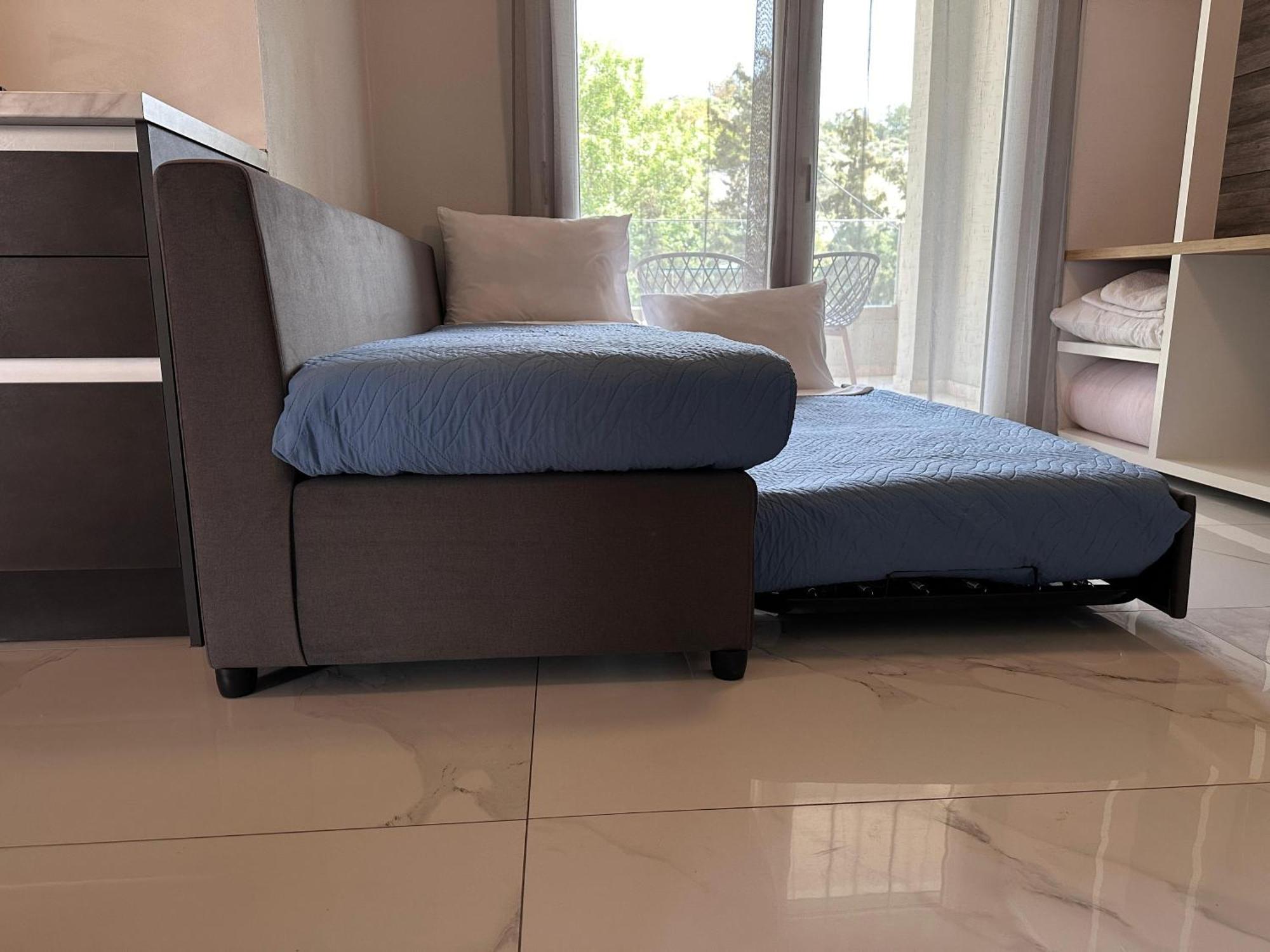 Blue View Apartment