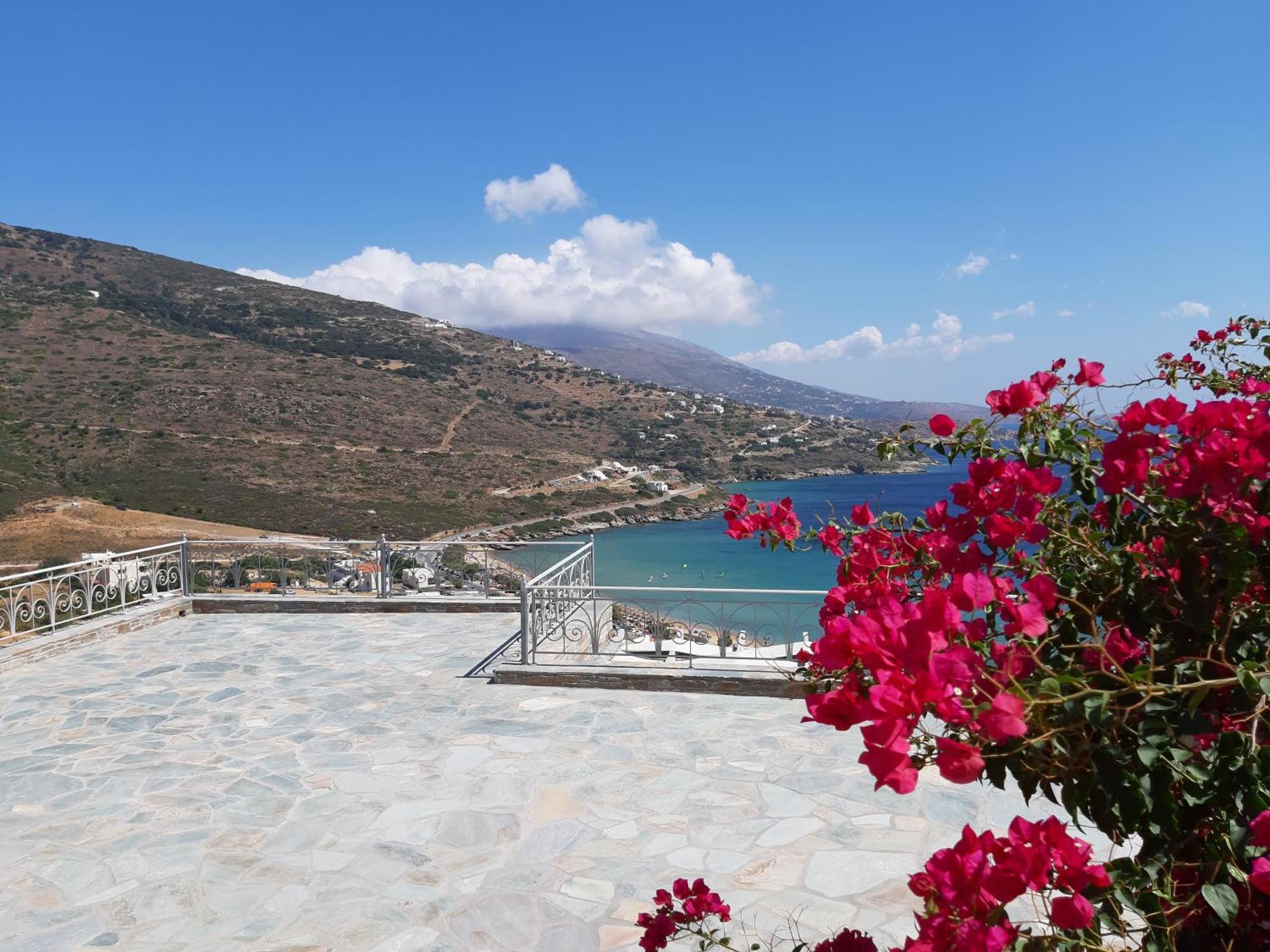 Andros Private Villa Overlooking The Blue Aegean Sea *