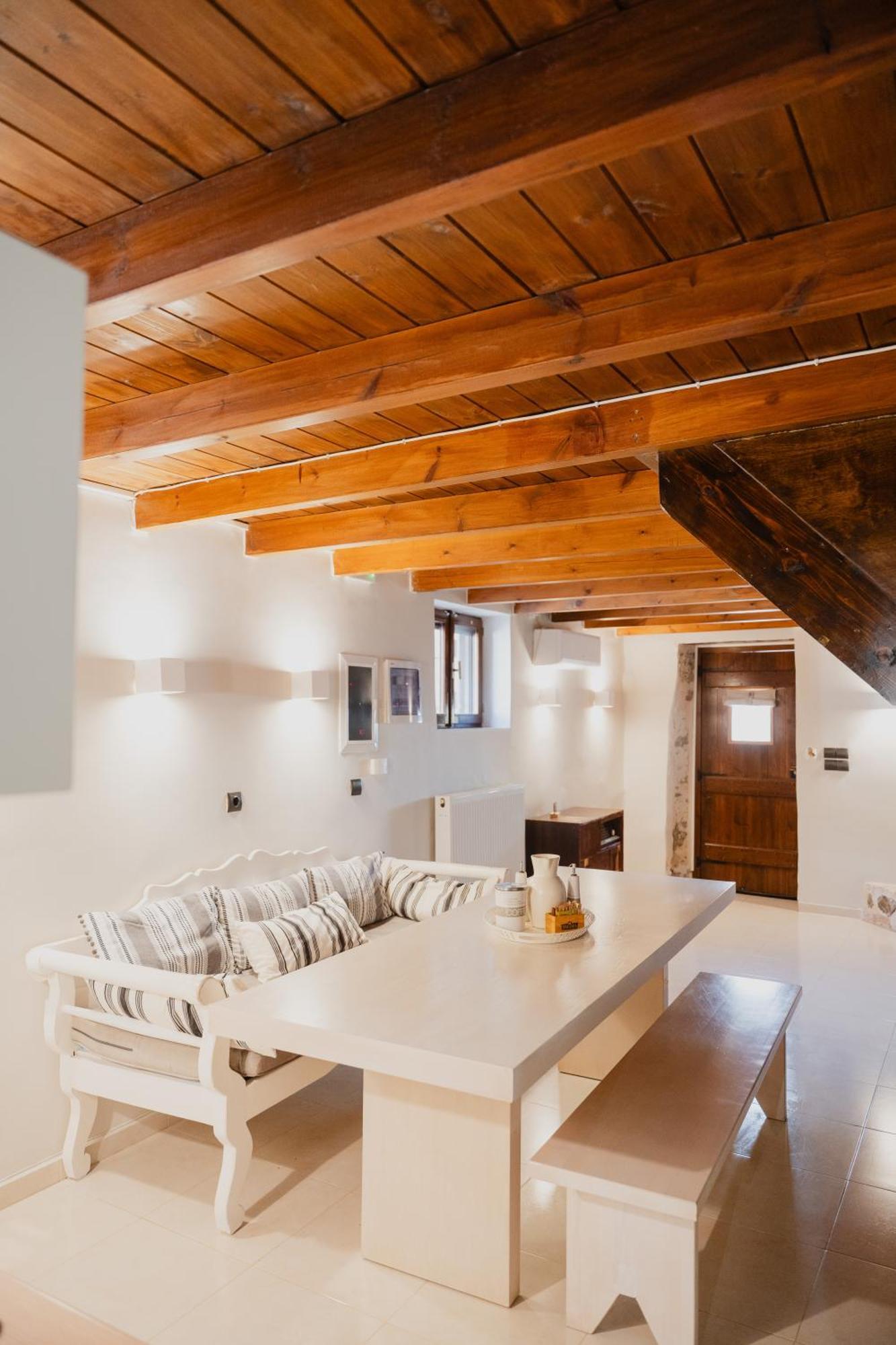 Domus Polymnia, Hospitality At Its Best! Apartment Spilion