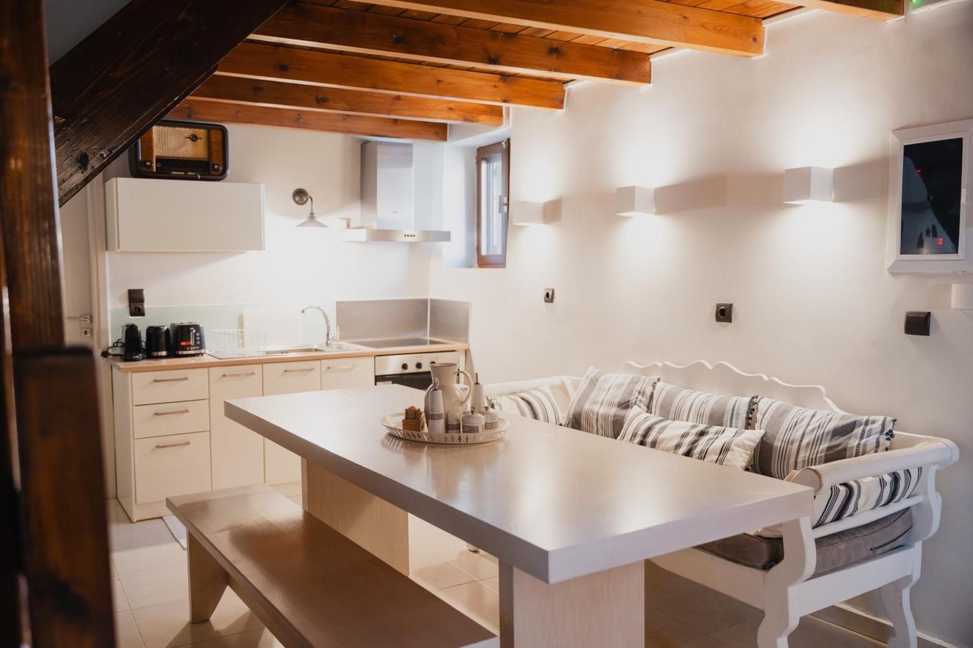 Apartment Domus Polymnia, Hospitality At Its Best! Spilion