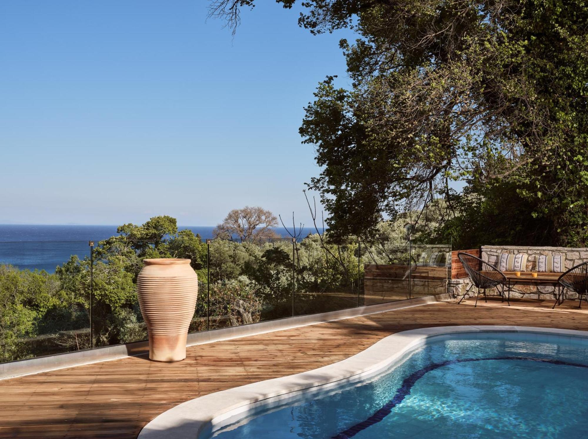 Villa Chris & Jo Villas, Enchanting Escapes, With Heated Pools & Seaviews By Thinkvilla