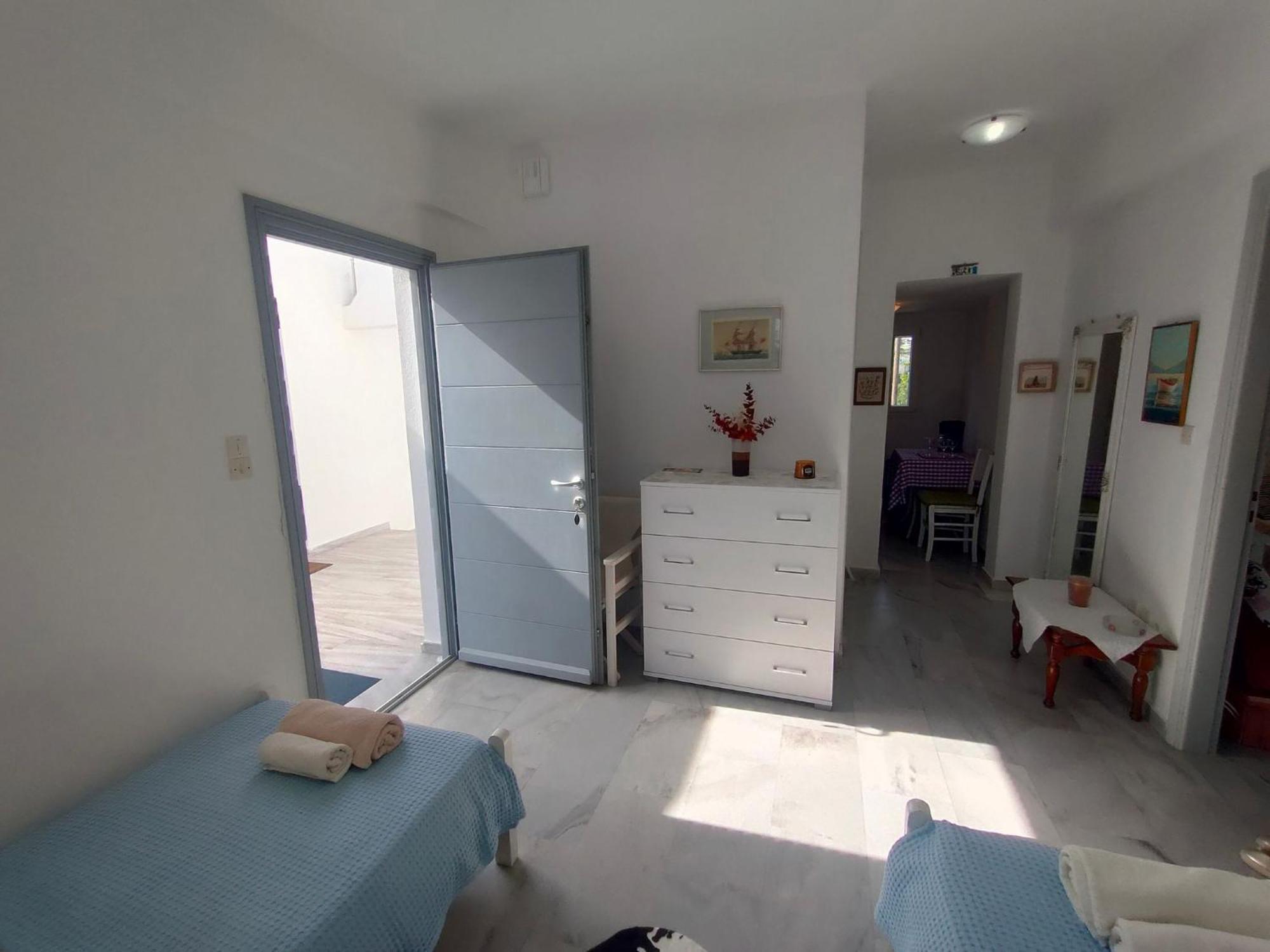Kiki's Dream Balcony With Sea Views Chrisi Akti (Paros)