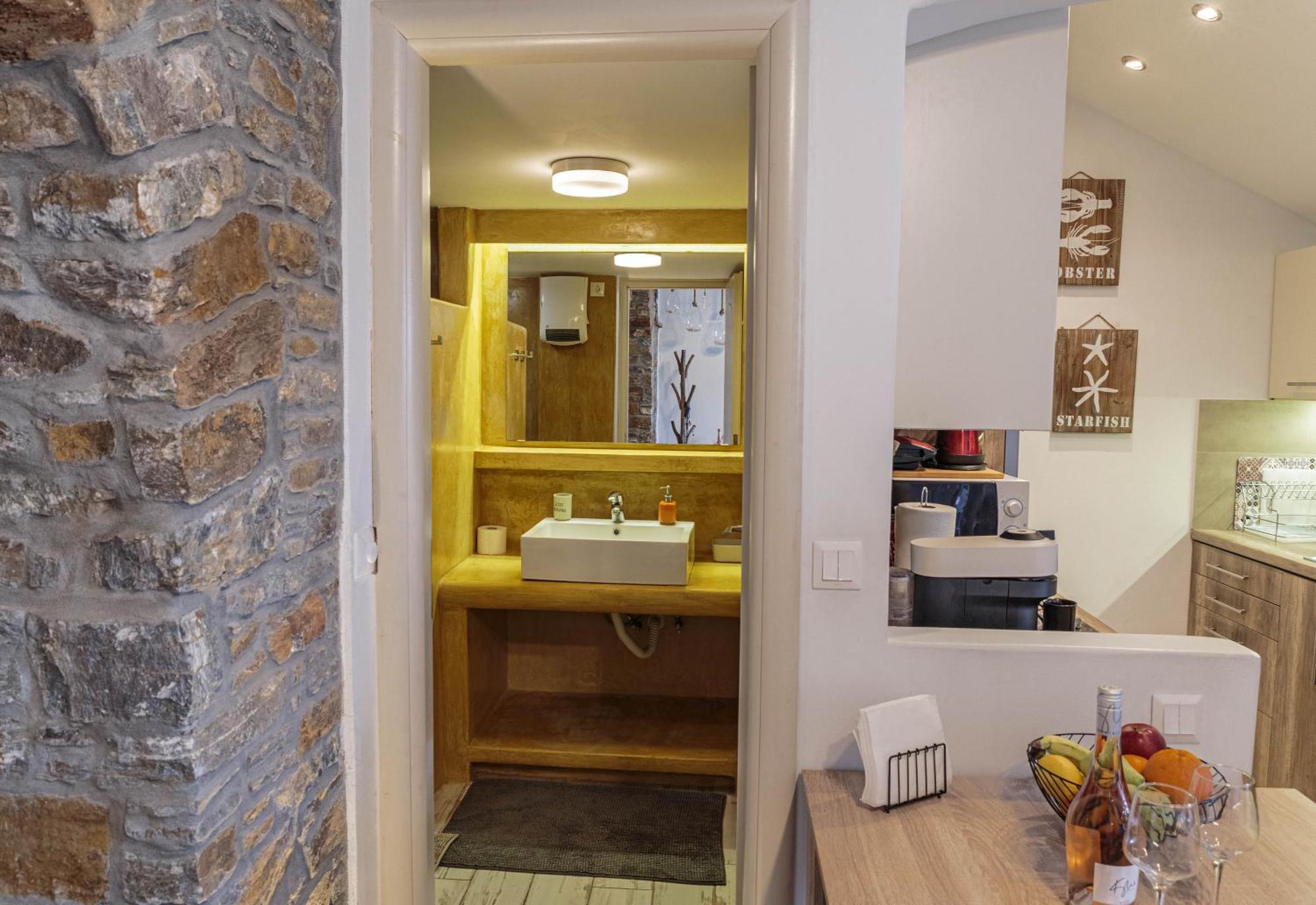 Sea Garden - Loutra Apartment Kythnos