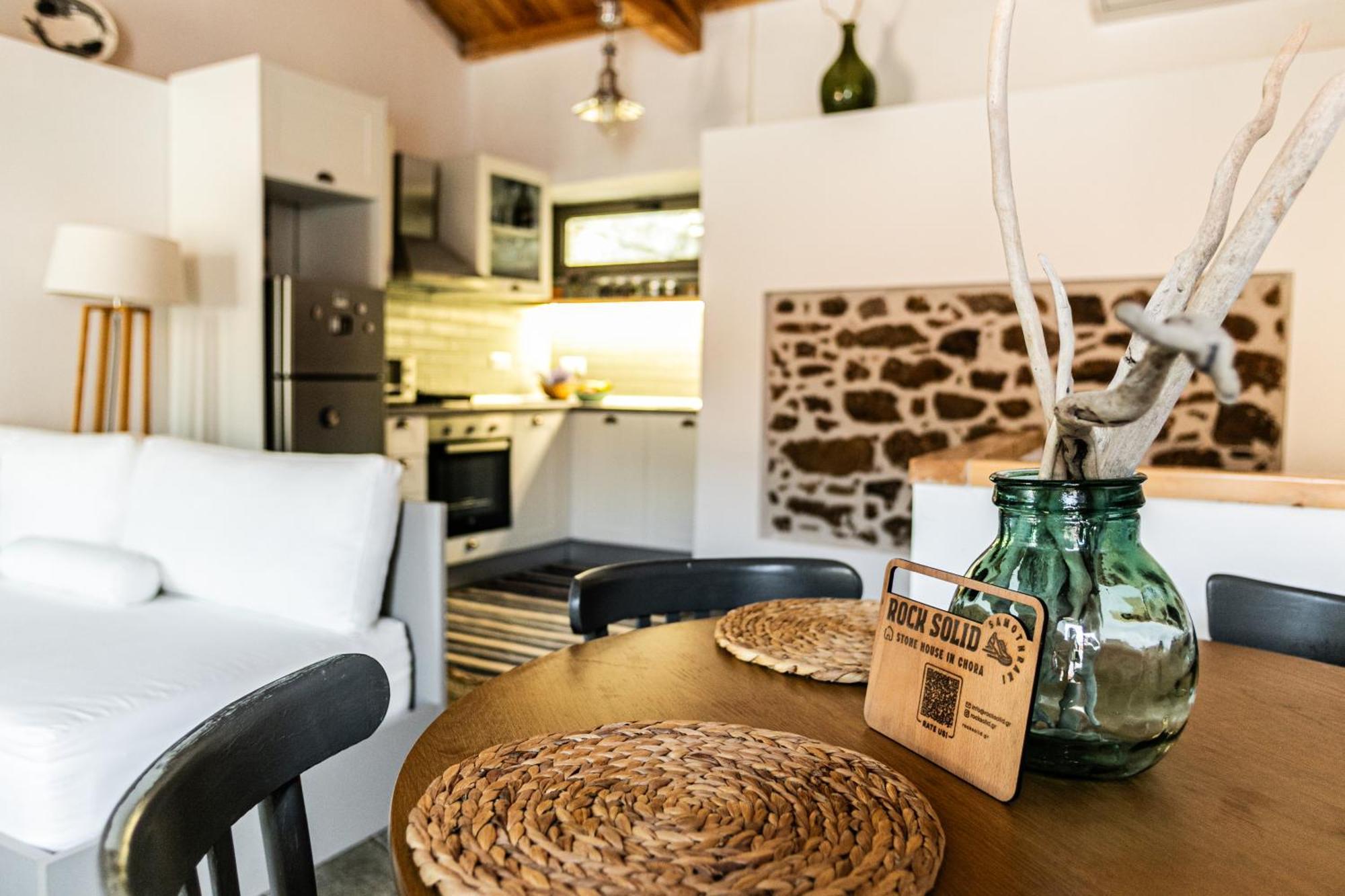 Rock Solid Stone House - Chora *