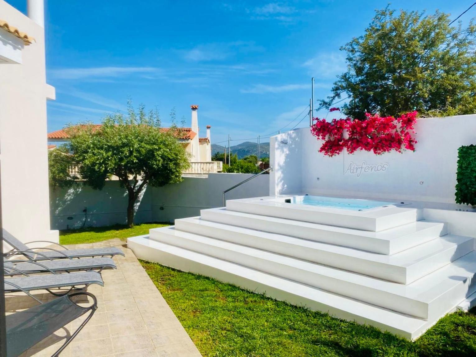 Airfenos - Athens Riviera Villa