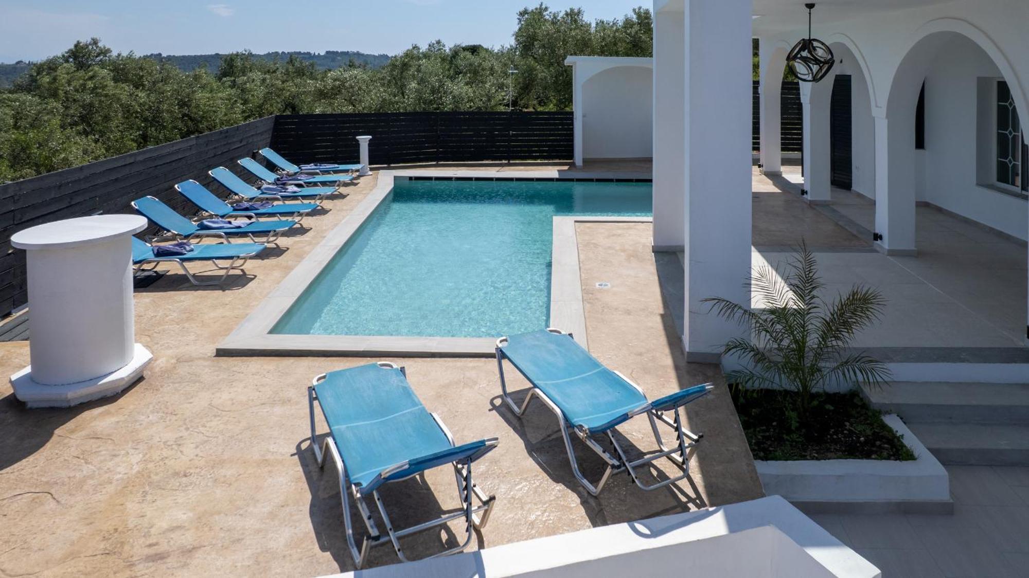 Gigi Star Luxury With Pool, Sea View