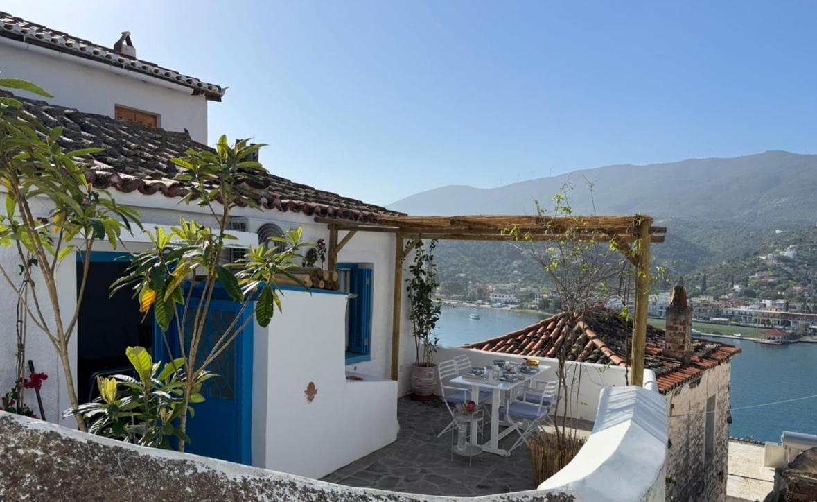 Mona Apartment Poros Town