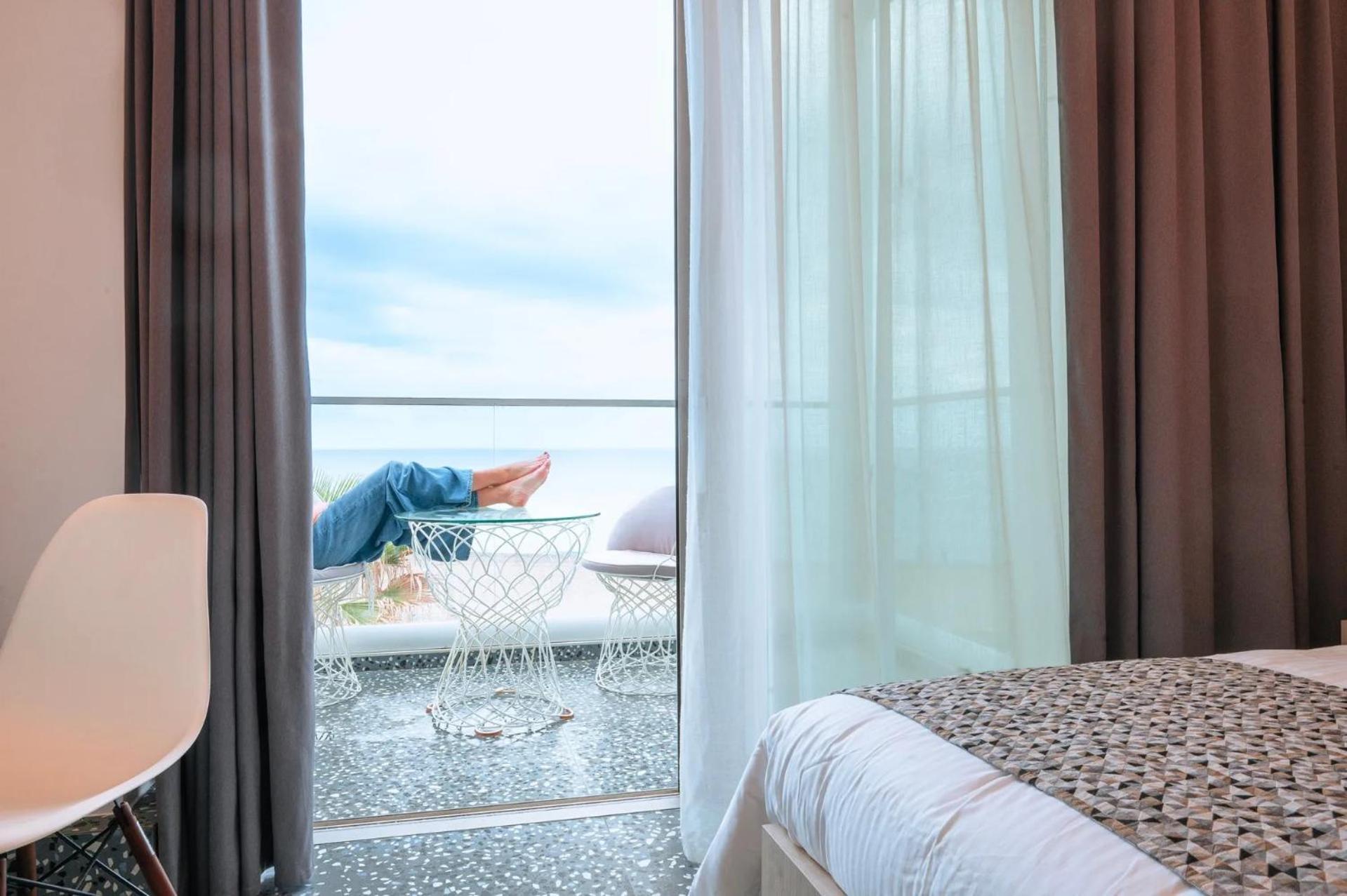 Aparthotel Pearl Seabreeze Rethymno (Crete)