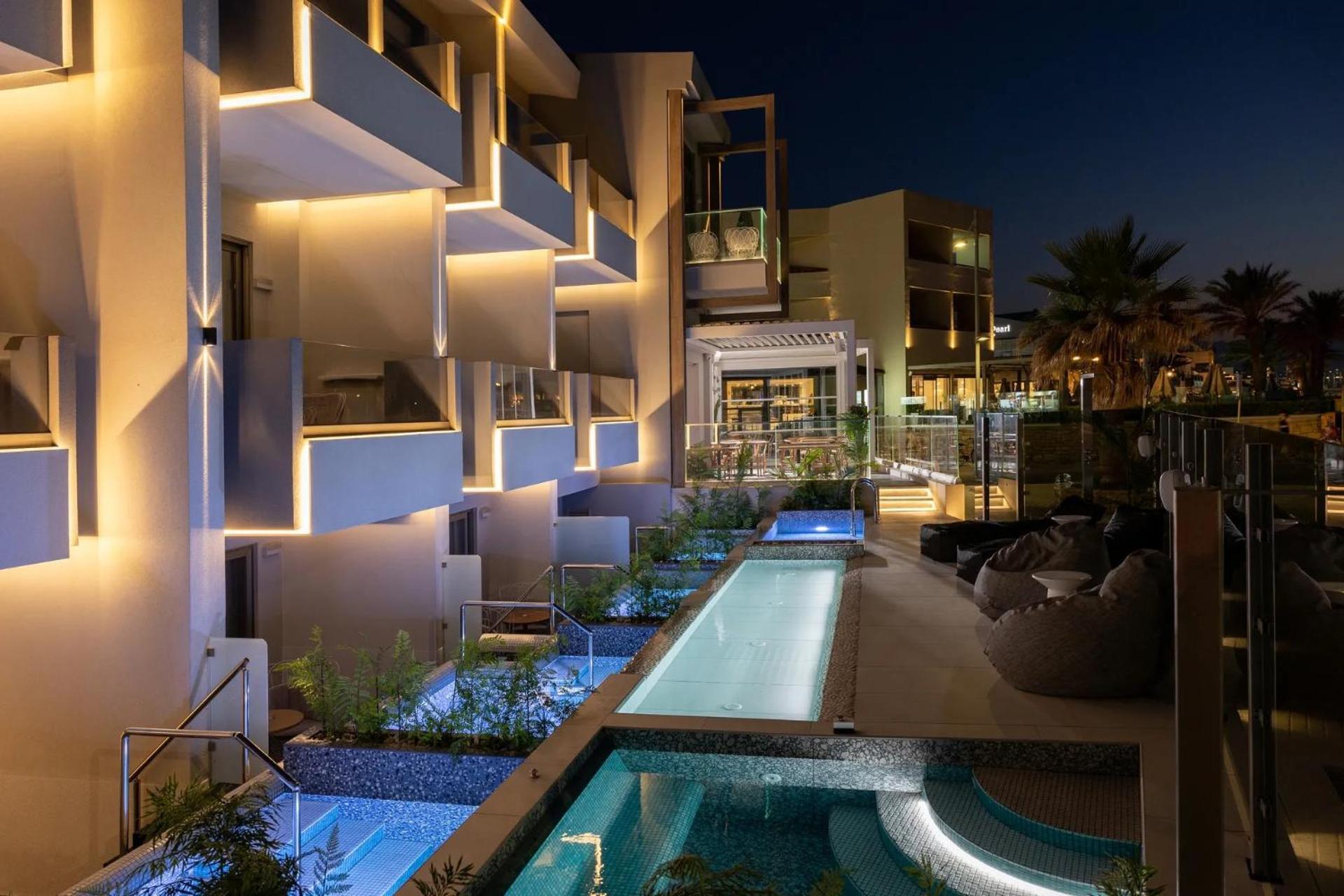 Aparthotel Pearl Seabreeze 3*
