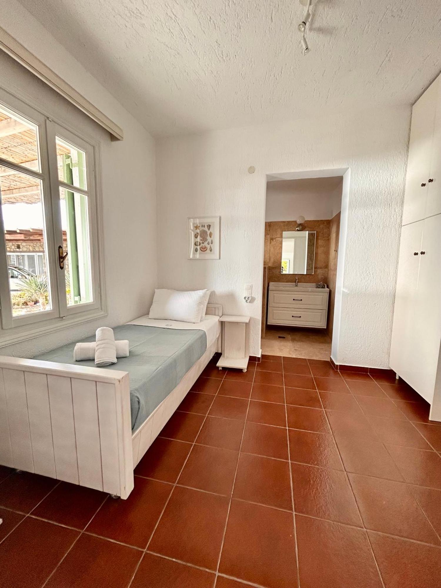 Fos Mykonos Apartment *