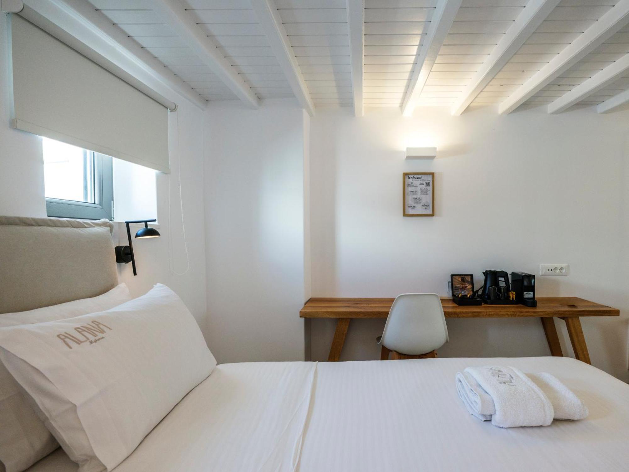 Inn Alana Mykonos 2*