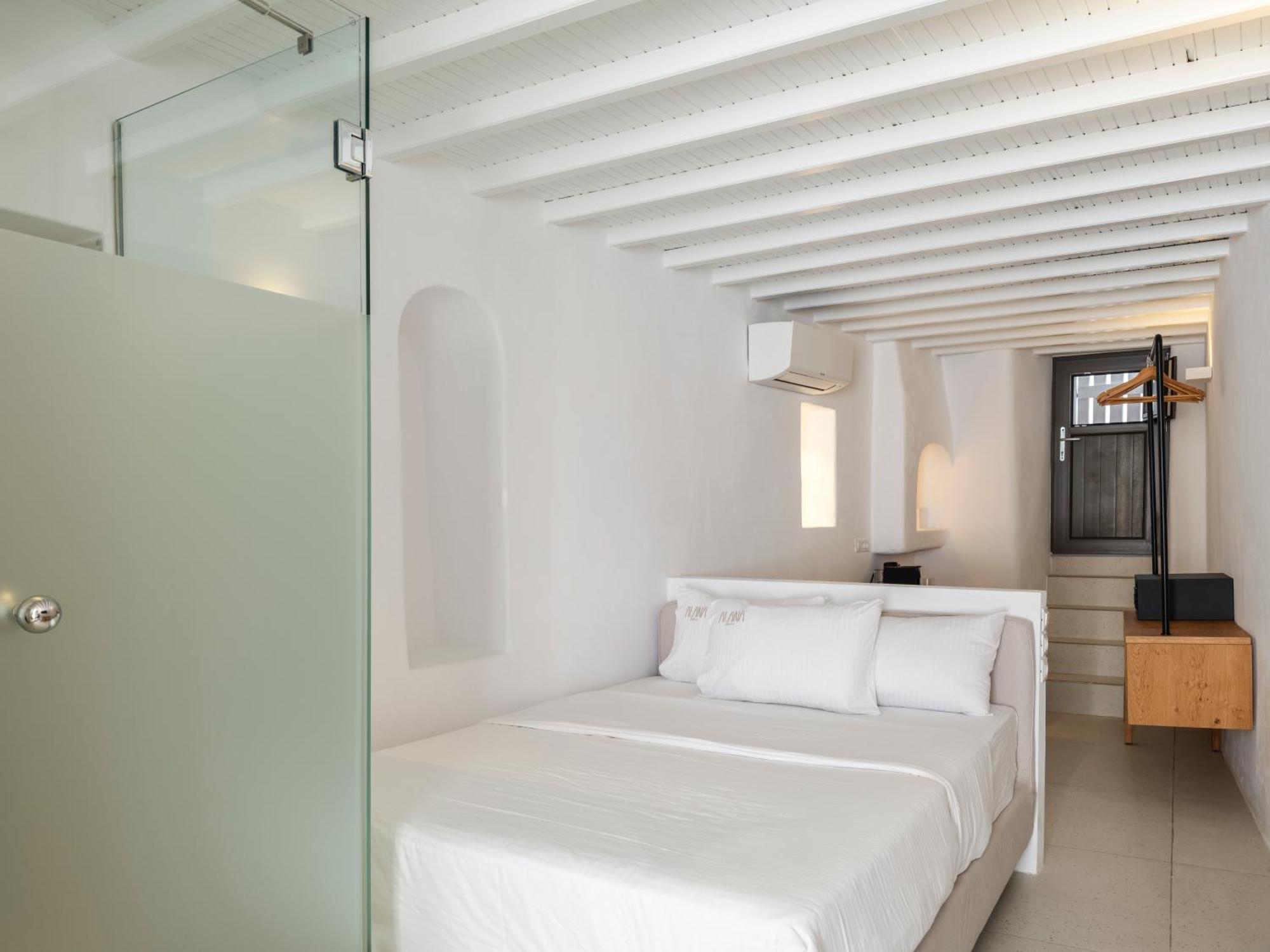 Alana Mykonos 2*