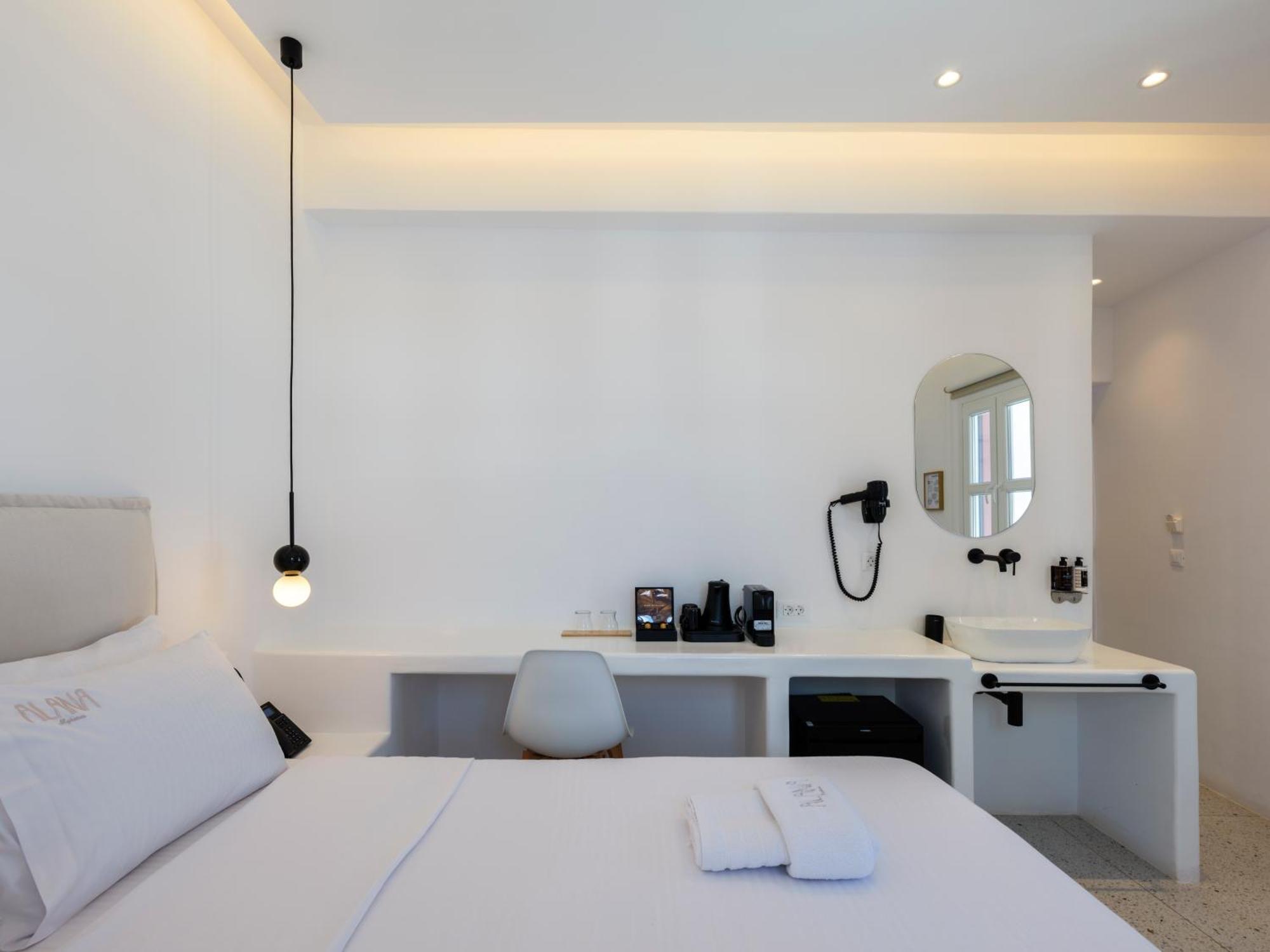 Inn Alana Mykonos 2*