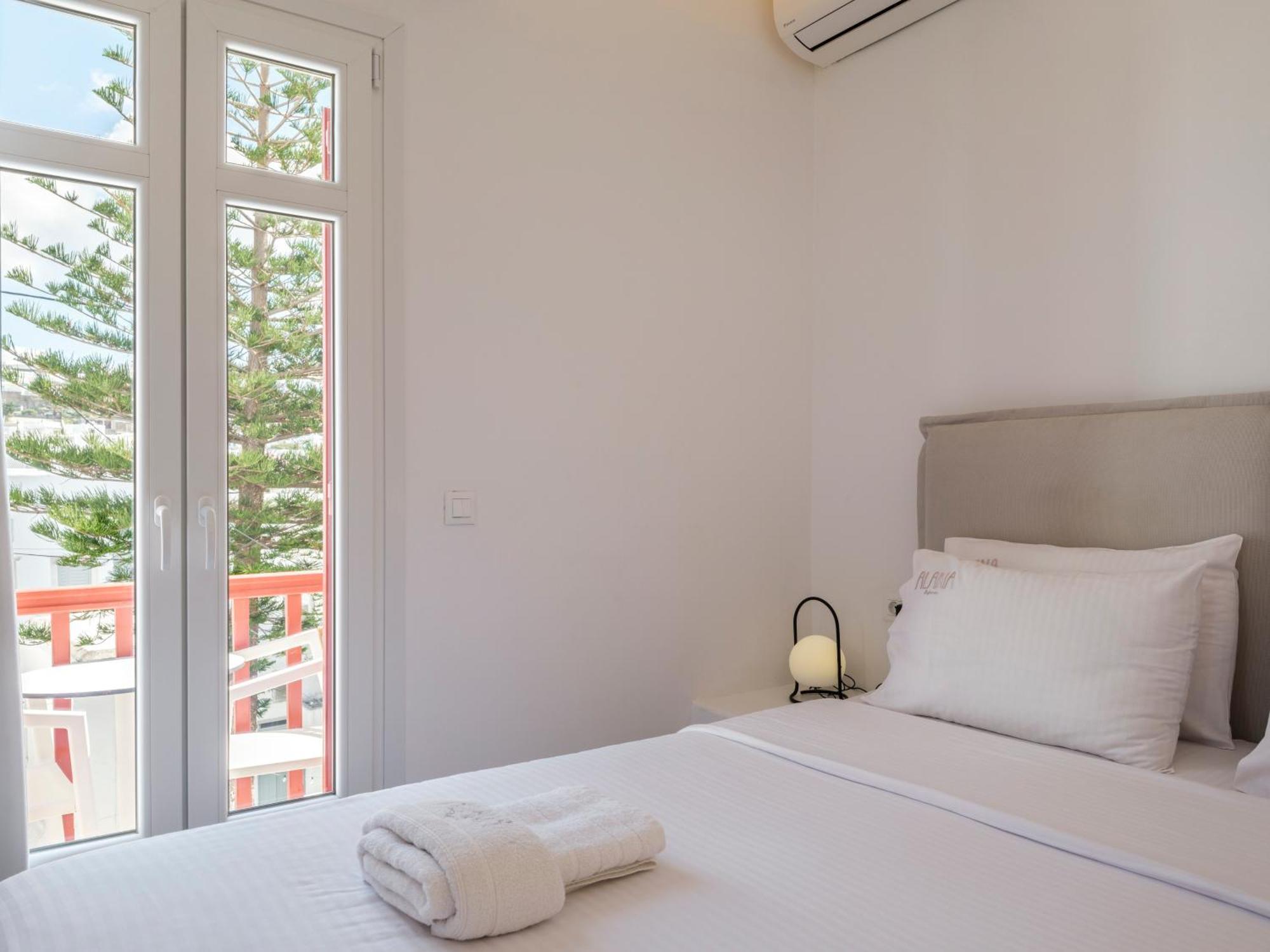 Inn Alana Mykonos 2*