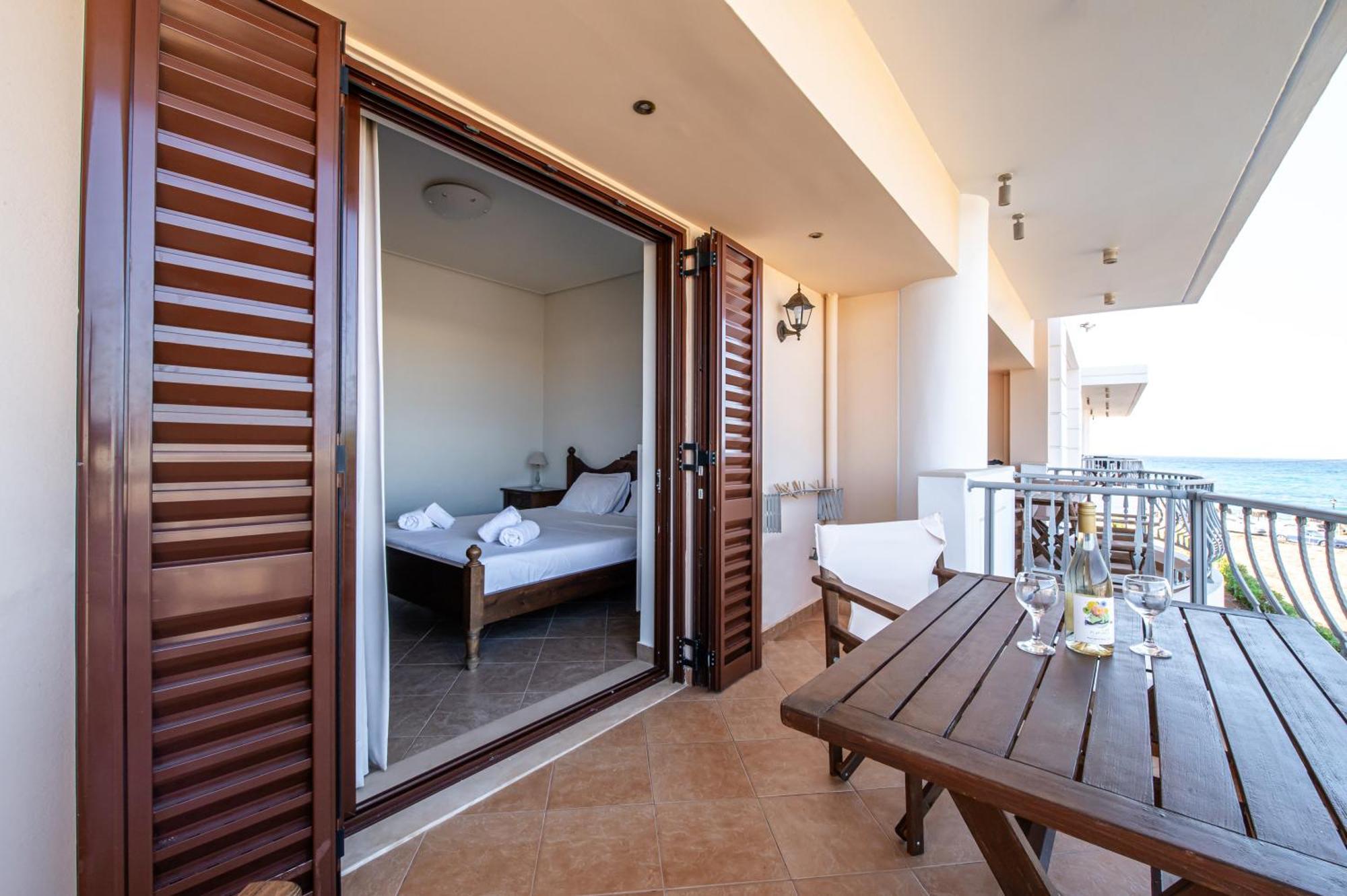 Kahlua Bay Apartment