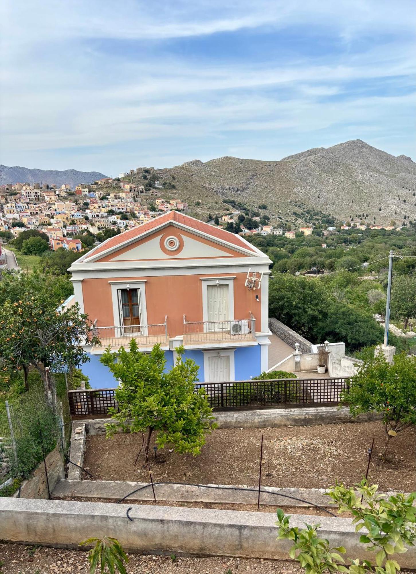 Mansion House With Terrace And Fantastic View! *