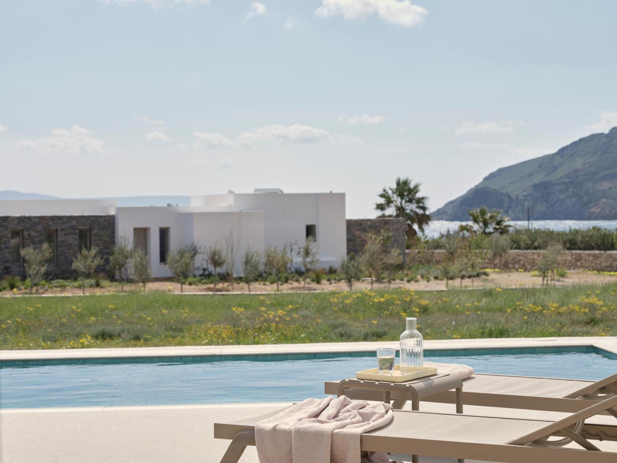 Mosaic Villas, Paros Villa