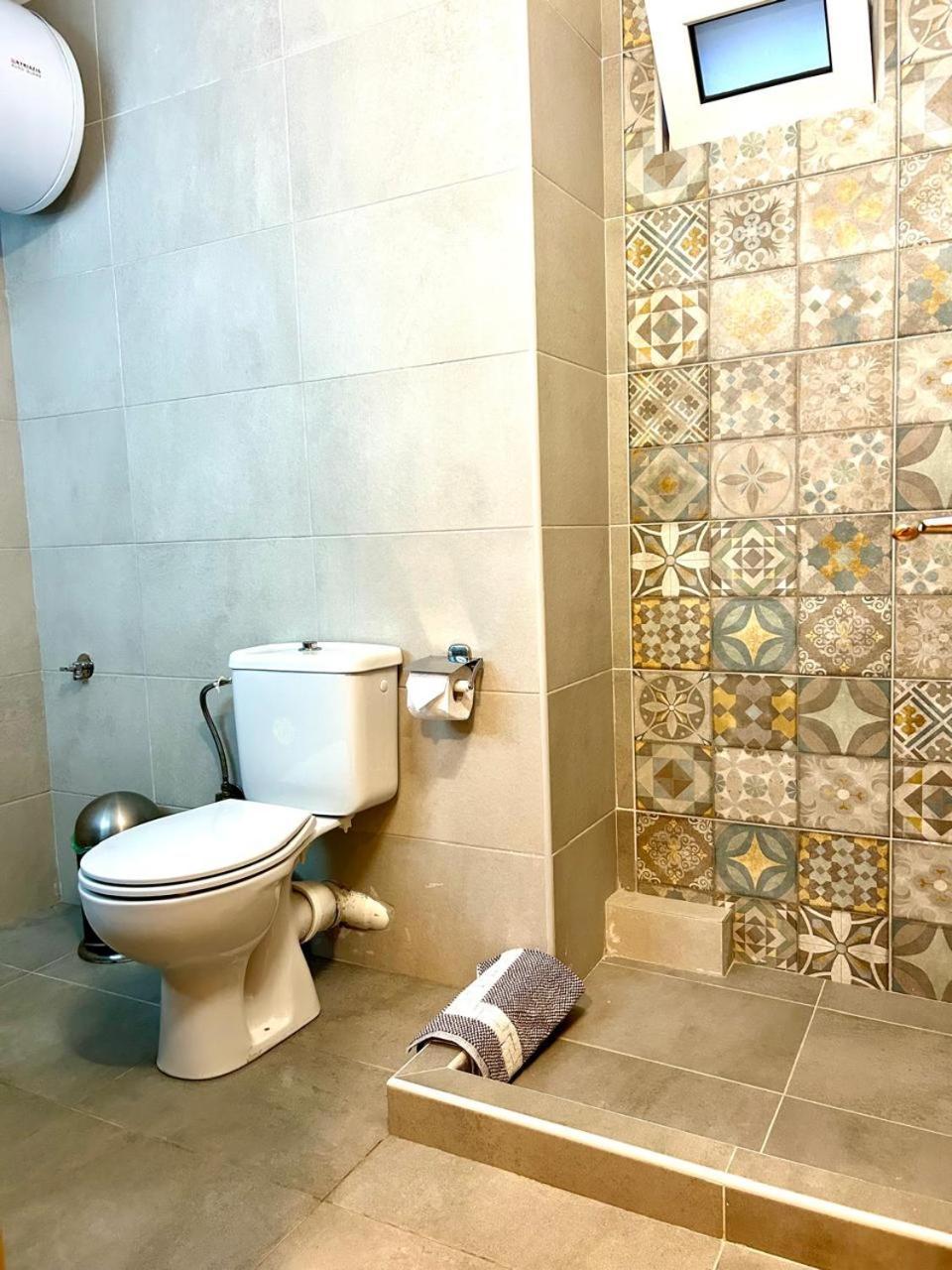 Costa Apartment *