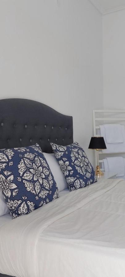 Celebrity Hotel Hotel 2*